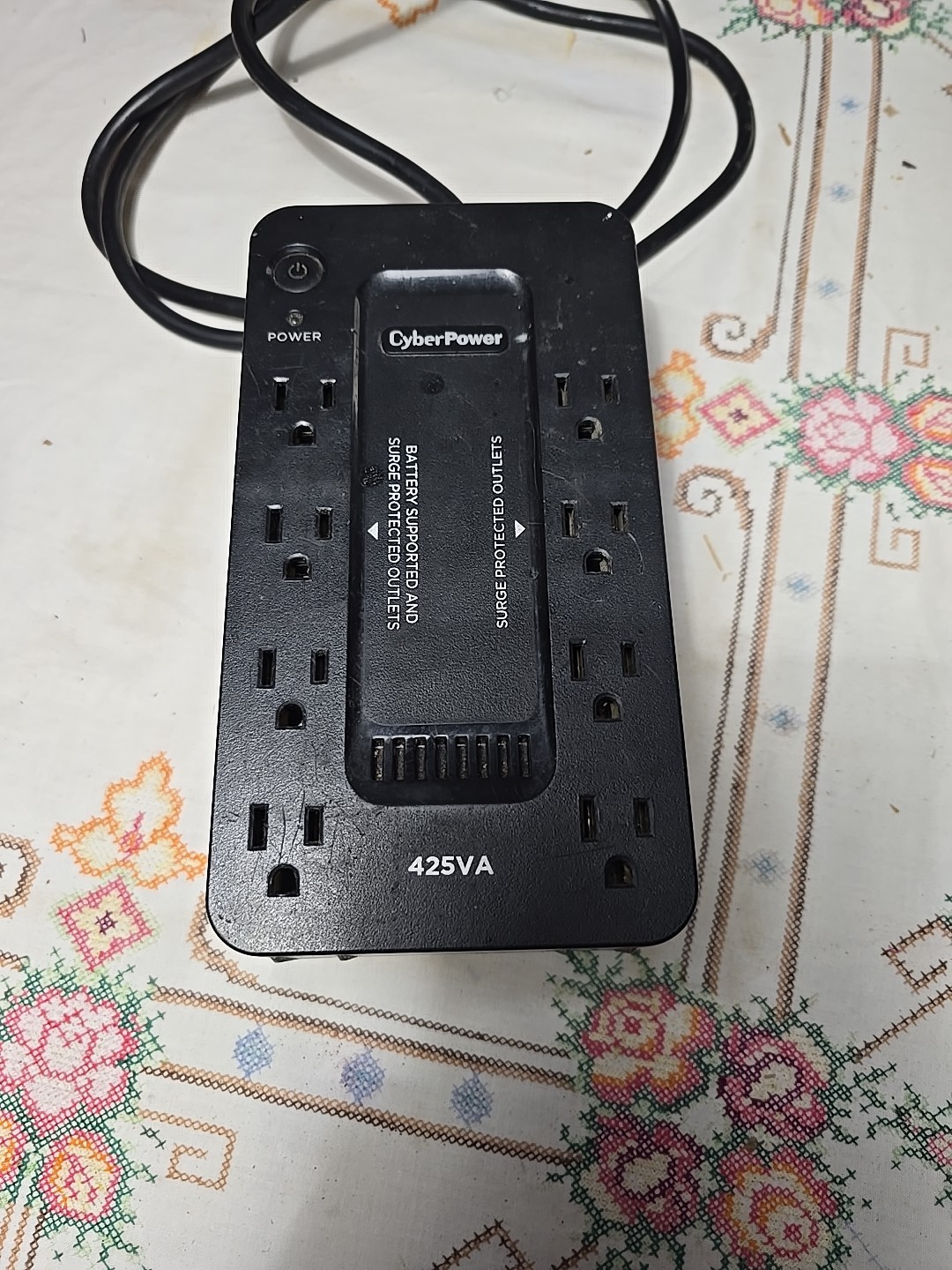 CyberPower 8-Outlet 425VA PC Battery Back-Up System and Surge Protector