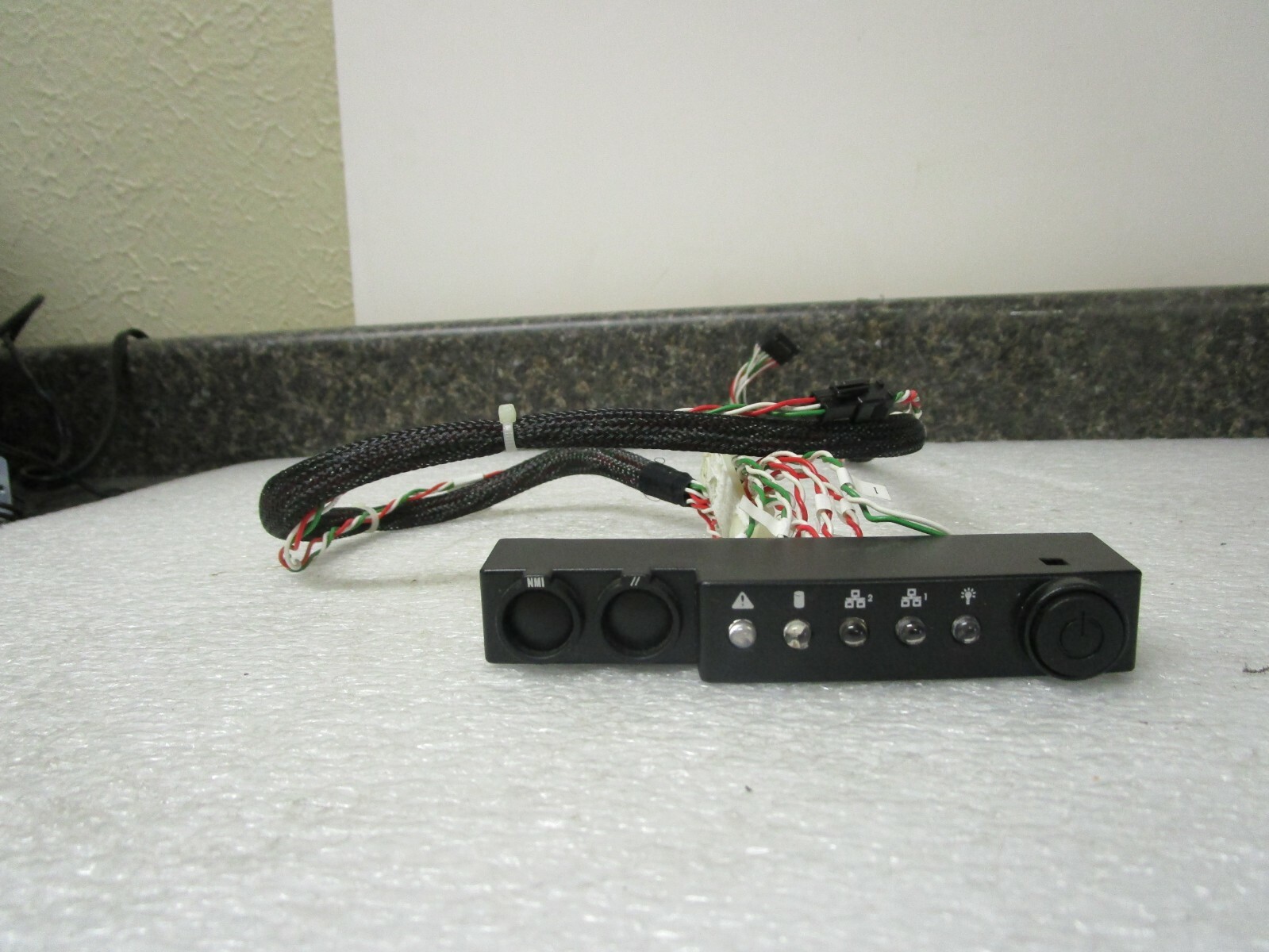 NEC Express 5800 T110b Server Power On / Push Buttons Module