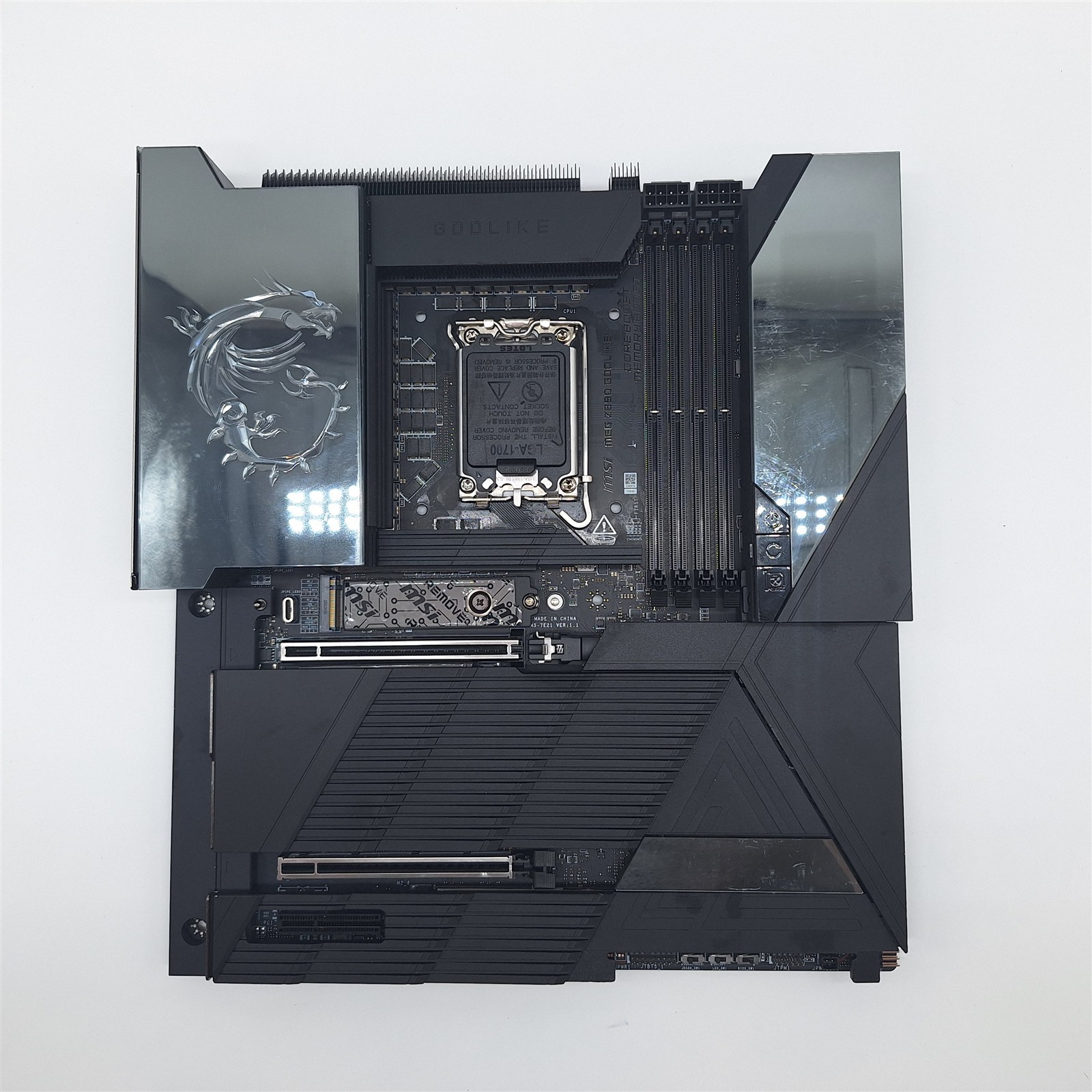 MSI MEG Z890 GODLIKE E-ATX Motherboard LGA 1851 DDR5 Thunderbolt 5 Wi-Fi 7