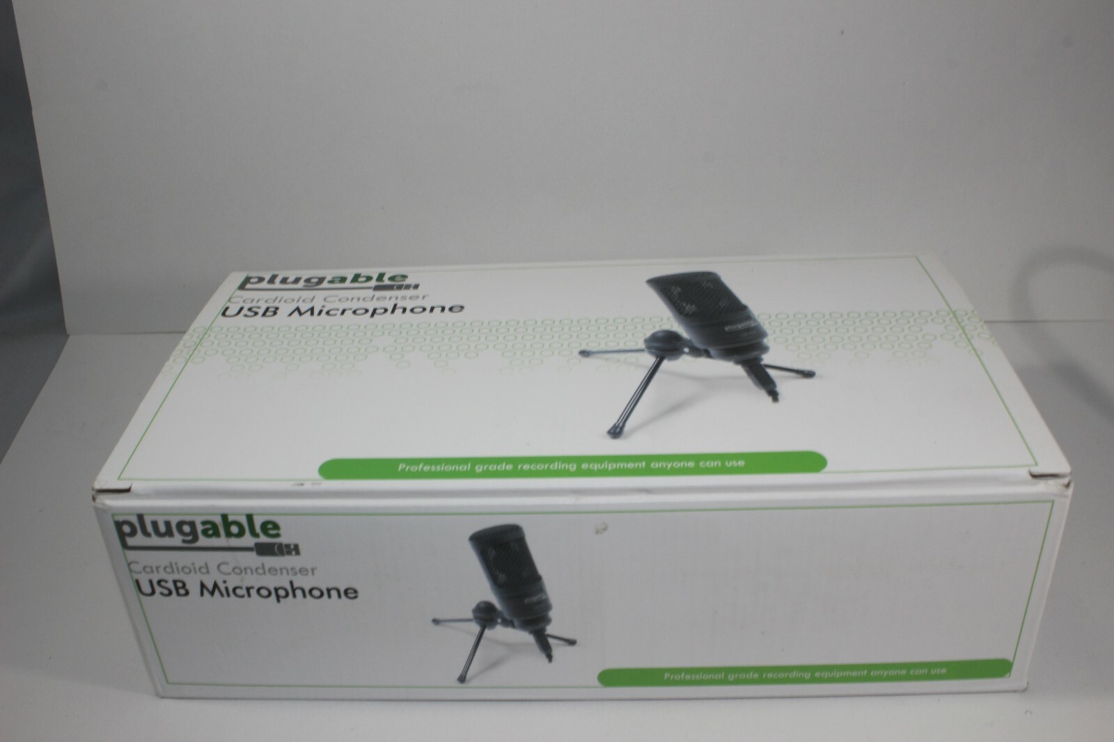 Plugable USB Studio Microphone Tripod Cardioid Condenser Mic Podcast Live Audio