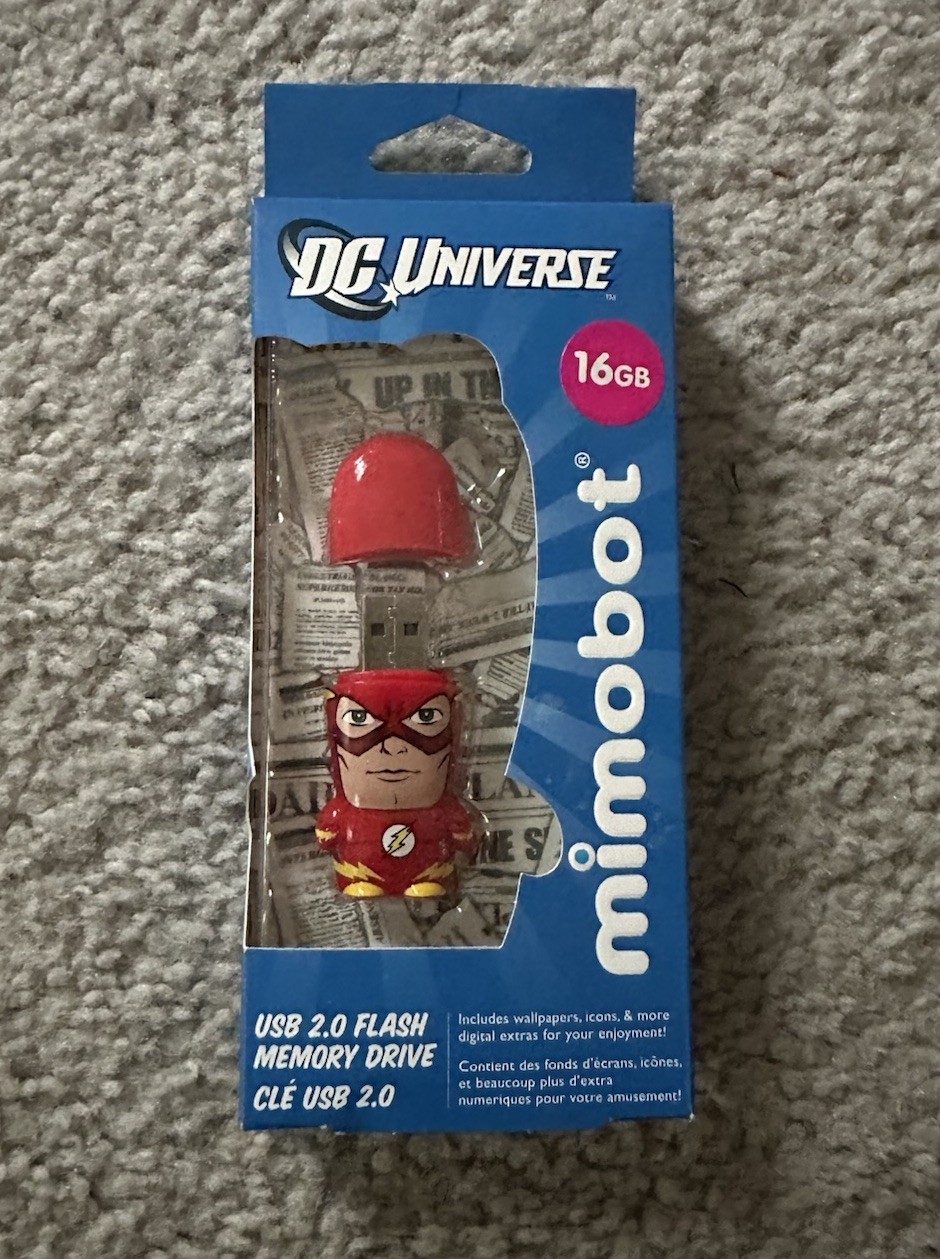 DC universe FLASH Mimobot USB 2.0 Flash Memory Drive 16gb