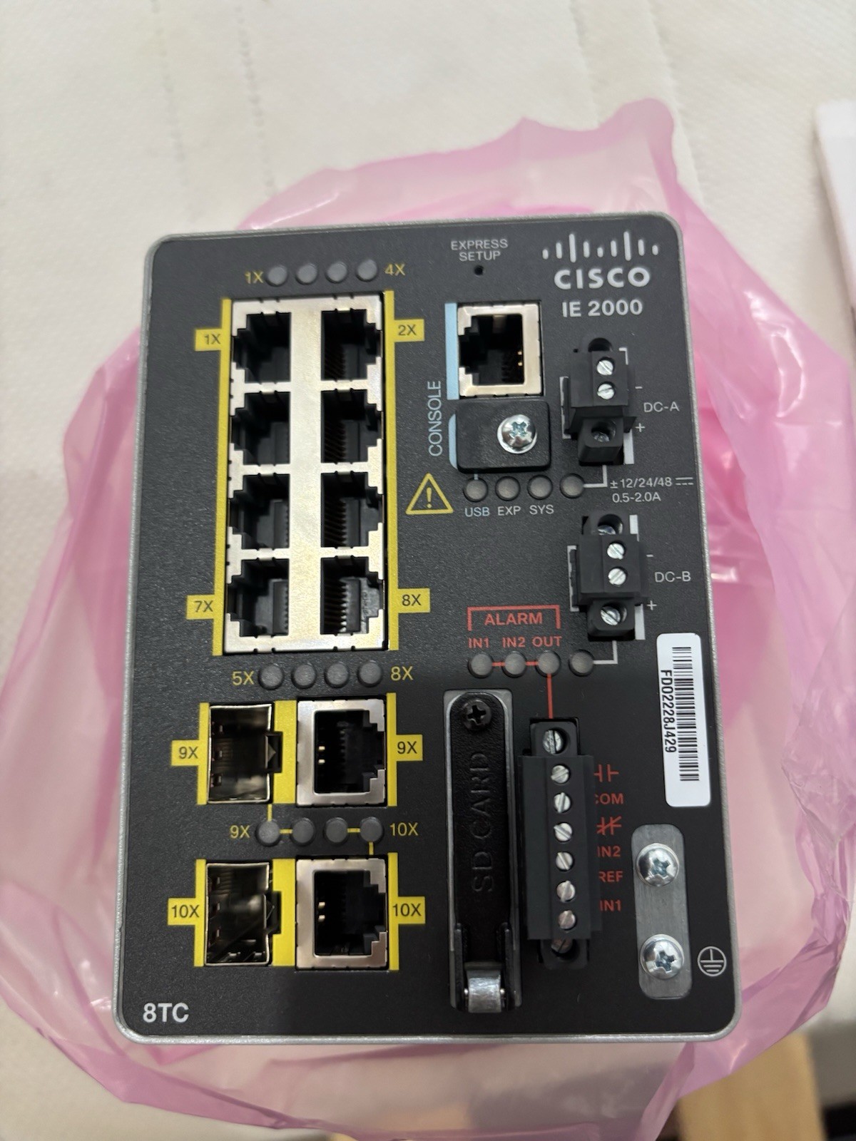 Cisco IE-2000-8TC-L Industrial Ethernet Switch 2000 Series