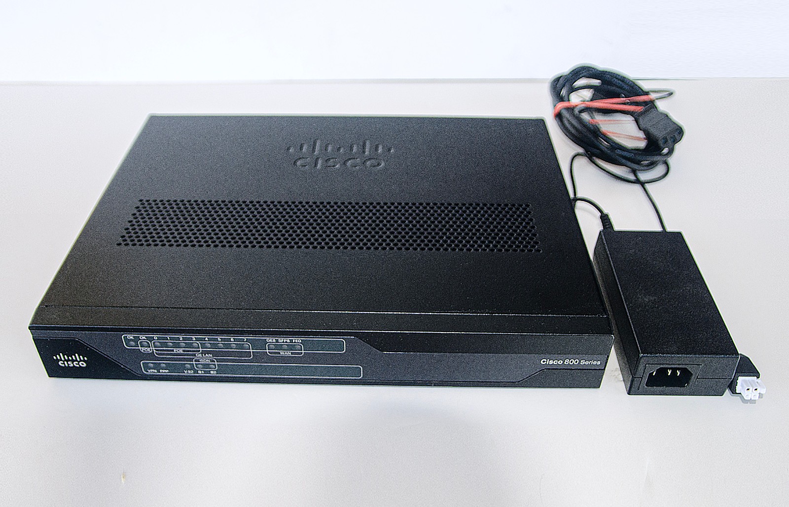 Cisco C891F-K9 Gigabit Security Router ISR 8-Port PoE SFP Tested Working