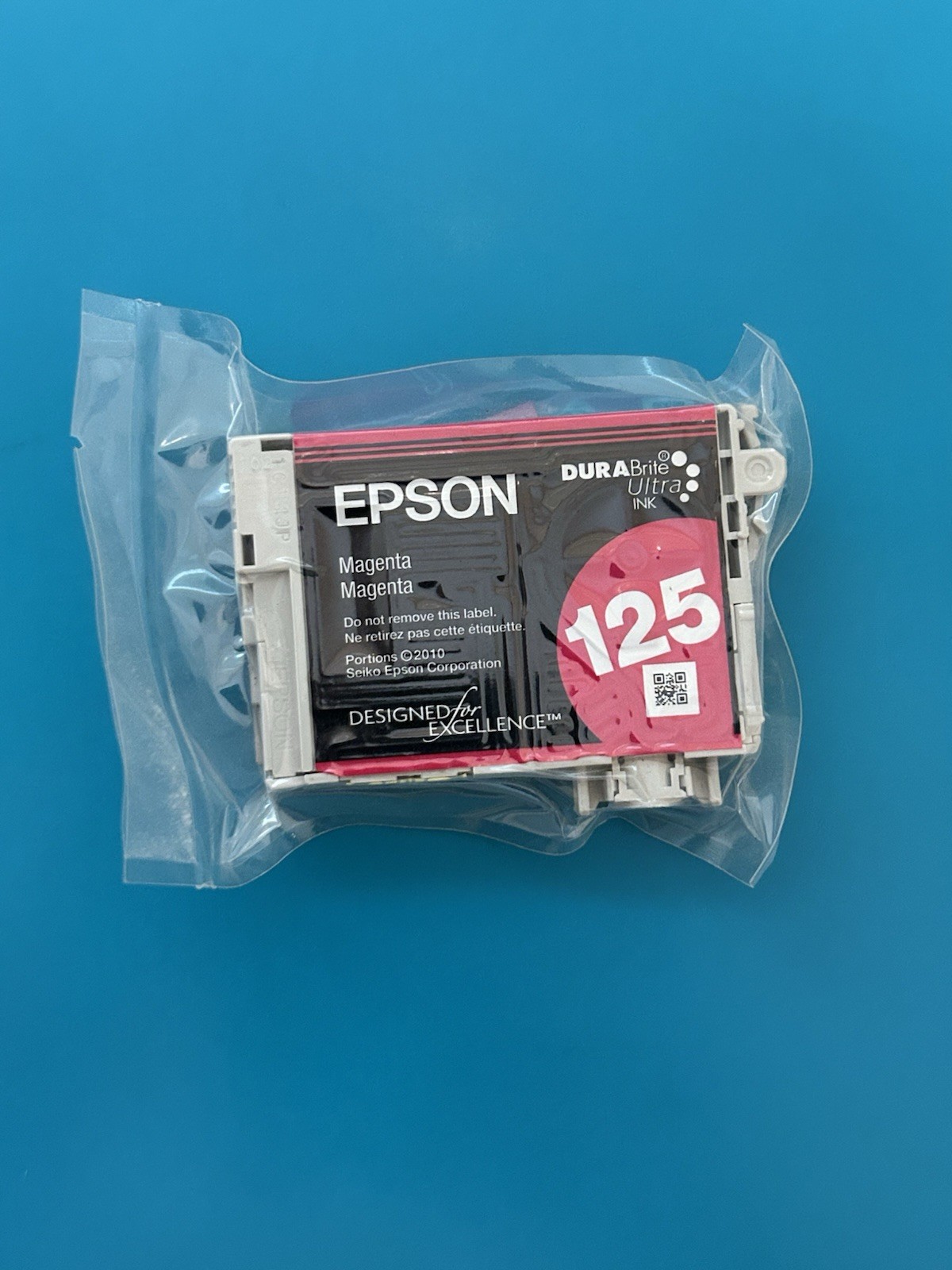 Genuine Epson 126 Magenta Ink WF3520 WF3540 WF7010 WF7510 WF7520 Open Package