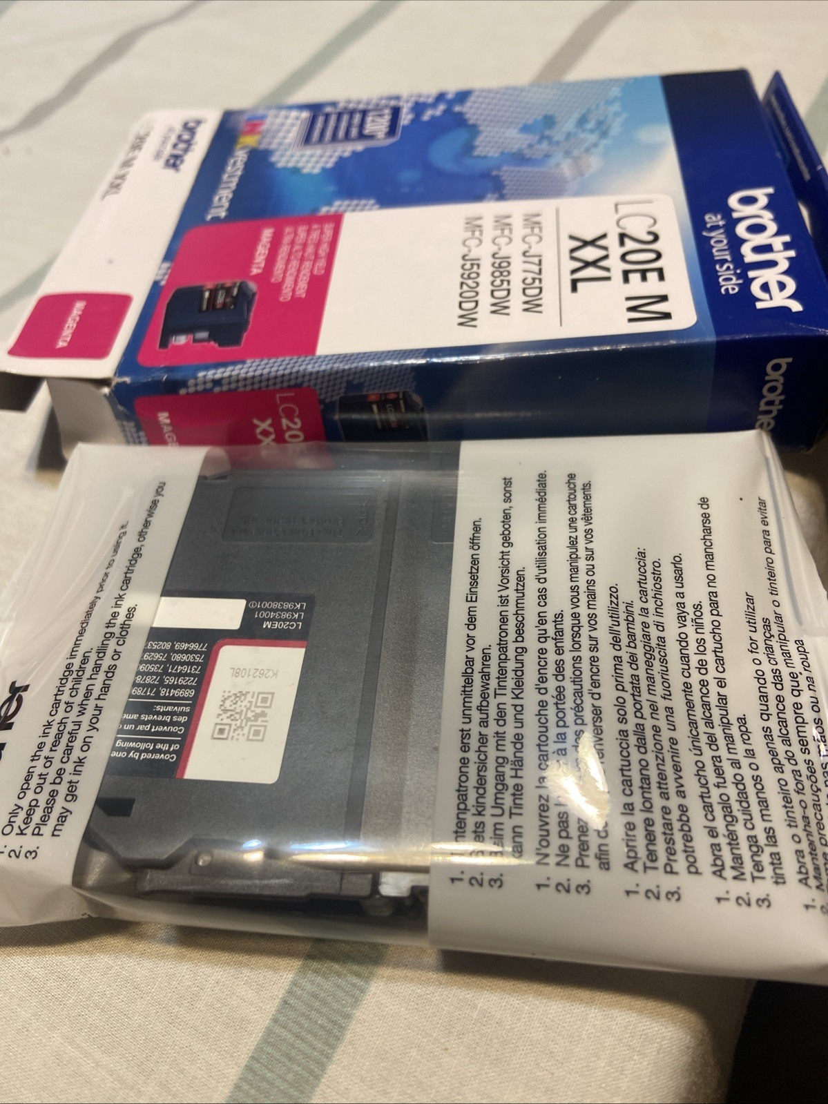 New Genuine Brother LC20E Magenta Ink Cartridge MFC-J5920DW, MFC-J775DW