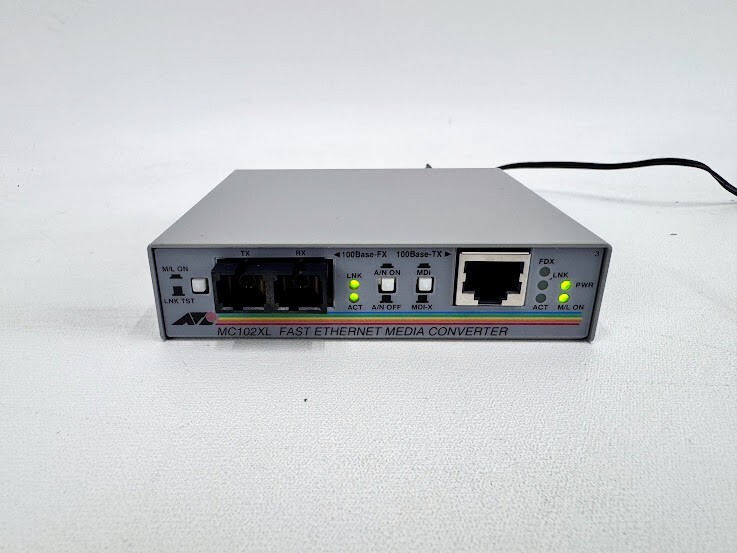 Allied Telesyn AT-MC102XL Fast Ethernet Media Converter FREE S/H