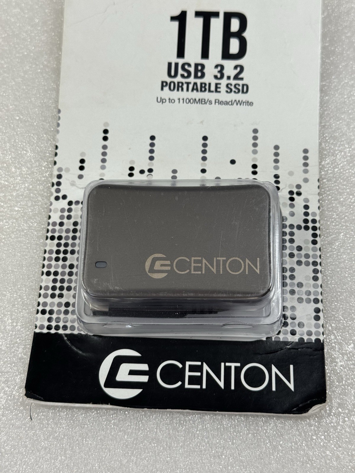 Centon 1TB USB 3.2 Gen 2 Portable External SSD 1100MB/s USB-Powered Black