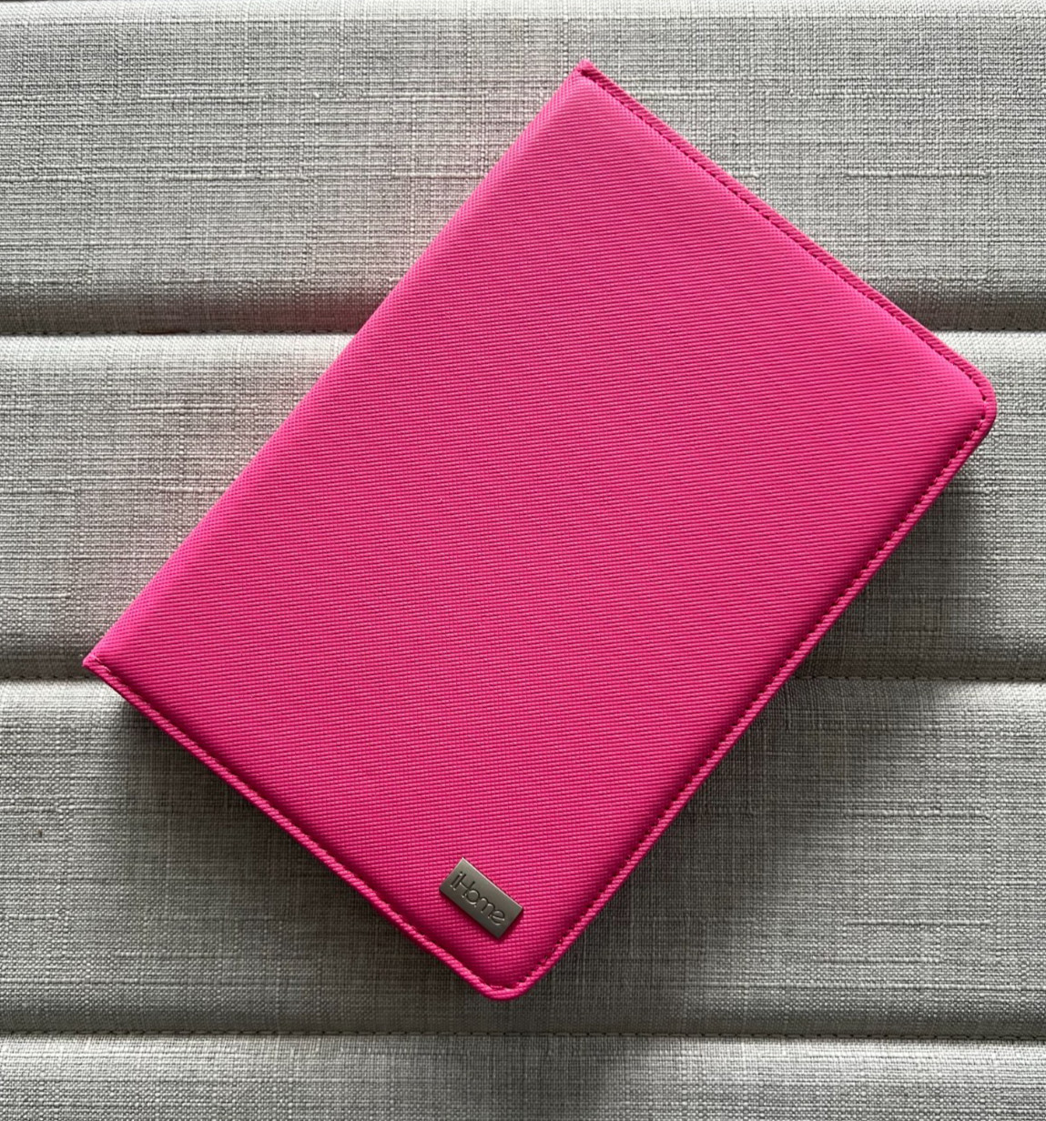 iHome Swivel Folio for iPad mini & 7-8" Tablets -Pink