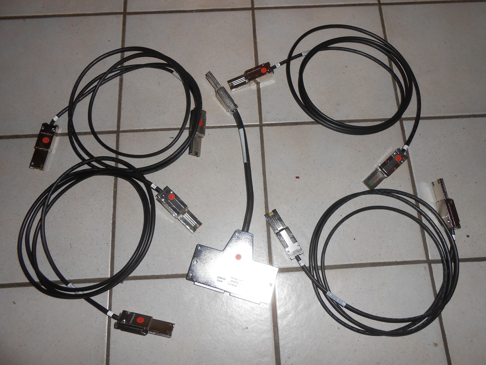 IBM Mini-SAS 4-Port 4X Interposer Cable 95P5177 Amphenol for Tape Library
