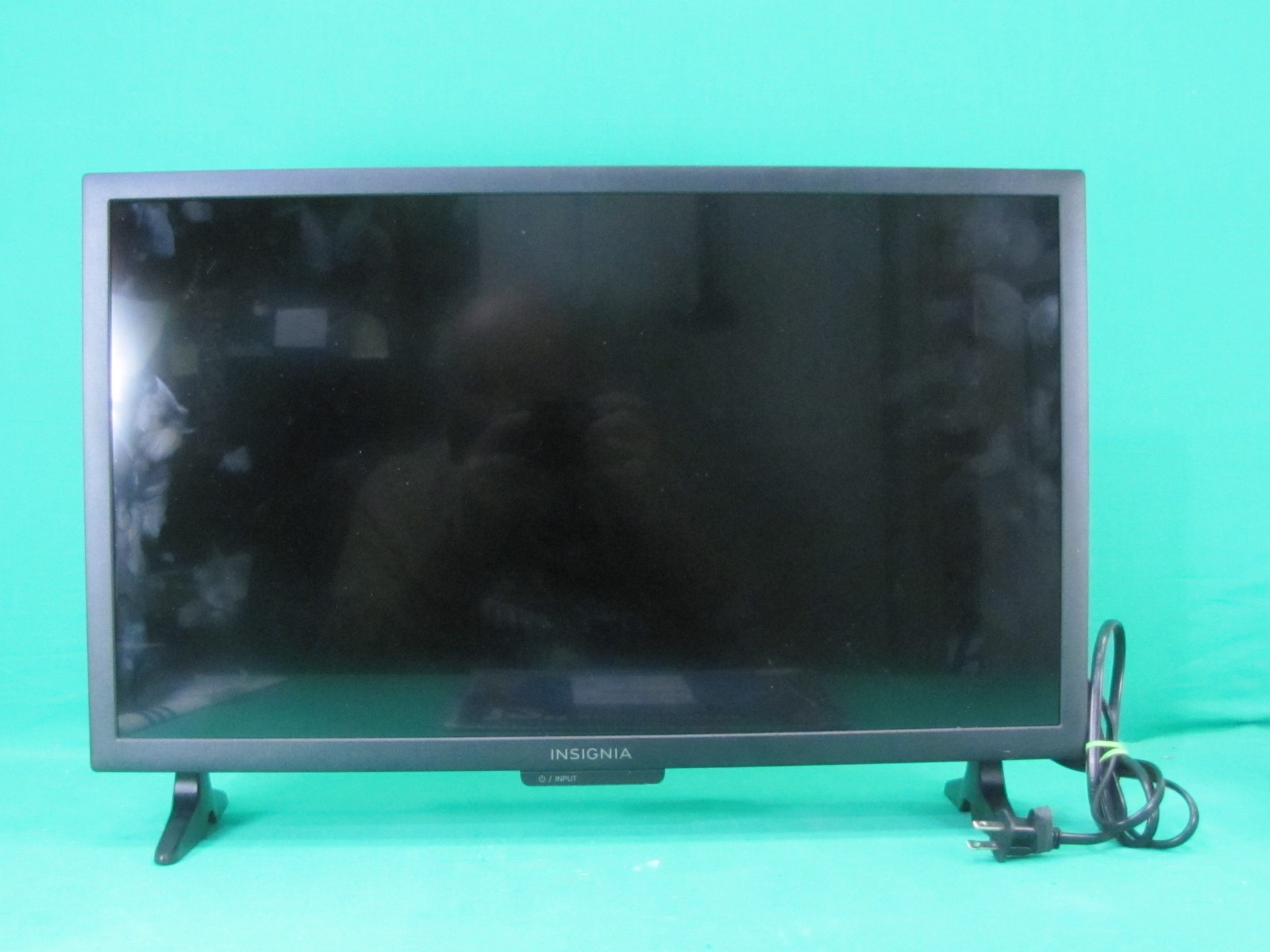 23" Insignia Monitor