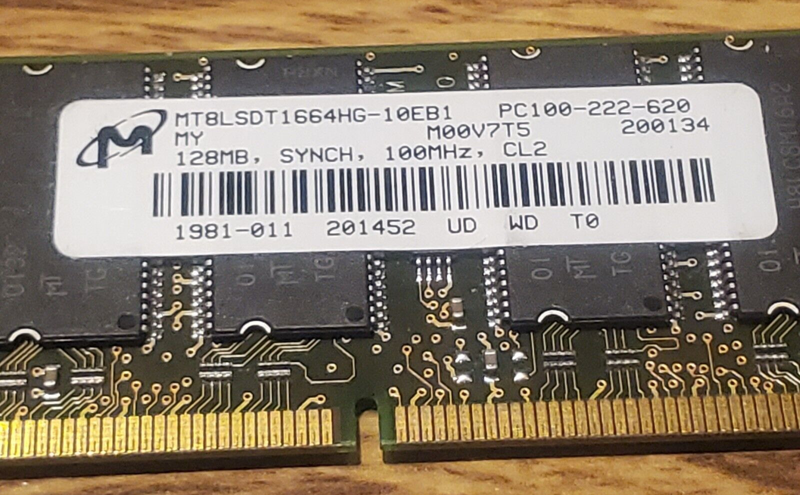 MT8LSDT1664HG-10EB1 Micron Laptop Memory MT8LSDT1664HG-10EB1 Pc100-222-620 128Mb