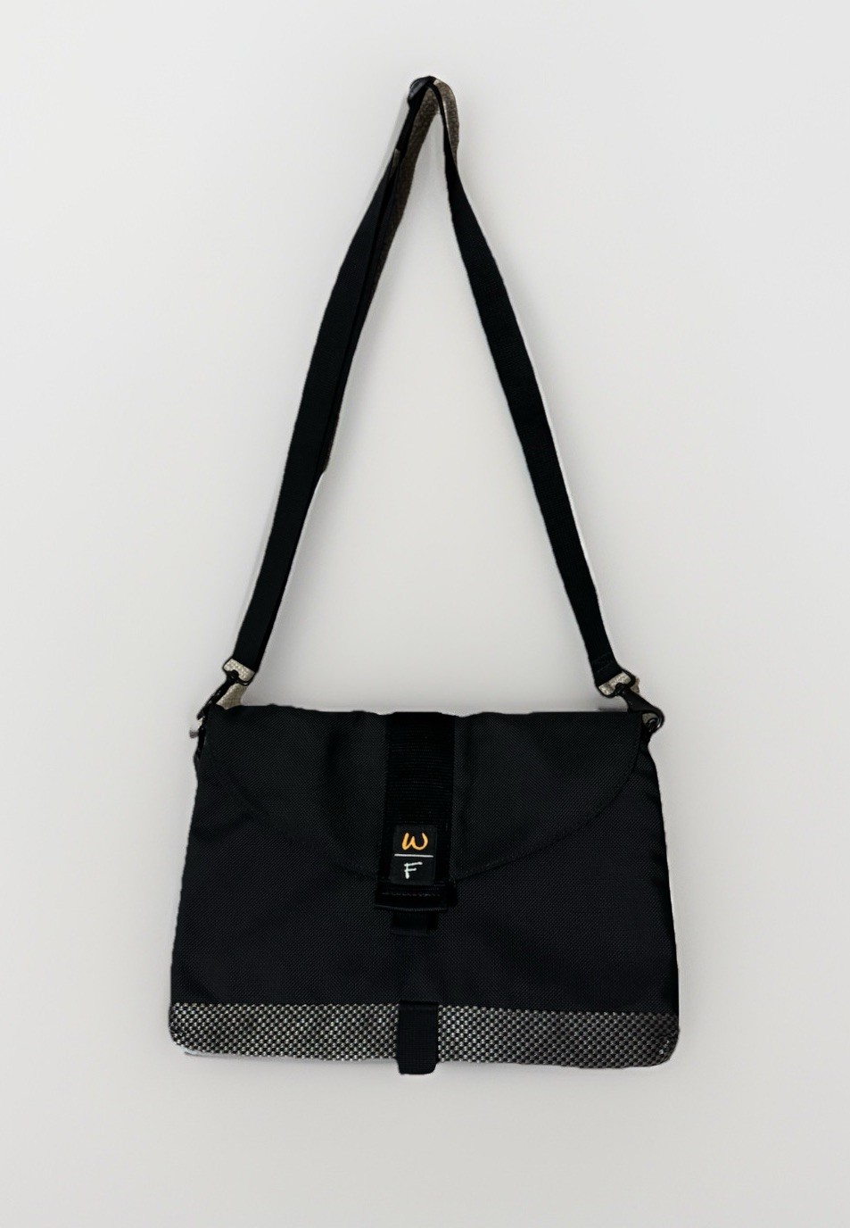 Waterfield Messenger Bag, Laptop Or Tablet Bag, Minimalist W/ Pouch And Strap