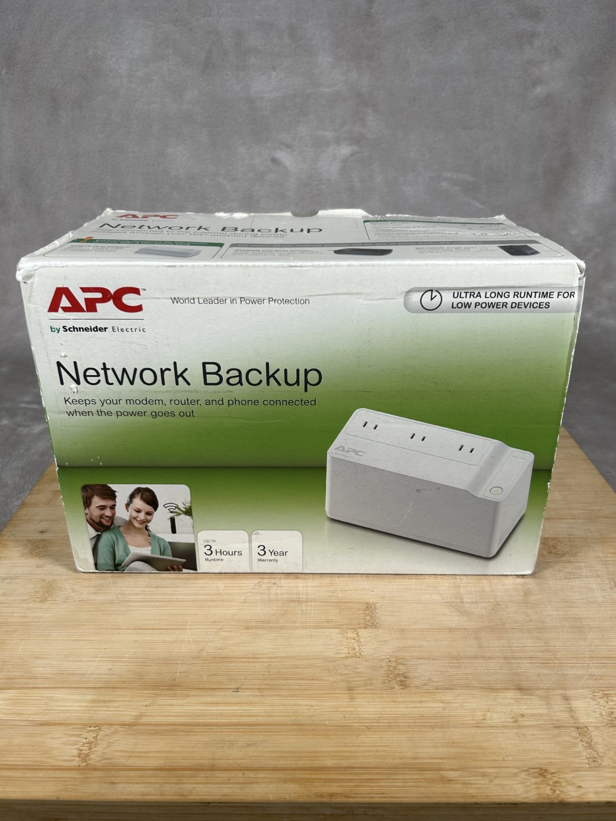 APC by Schneider Electronics Network Back-UPS BGE70 UPS System w/Battery Tested