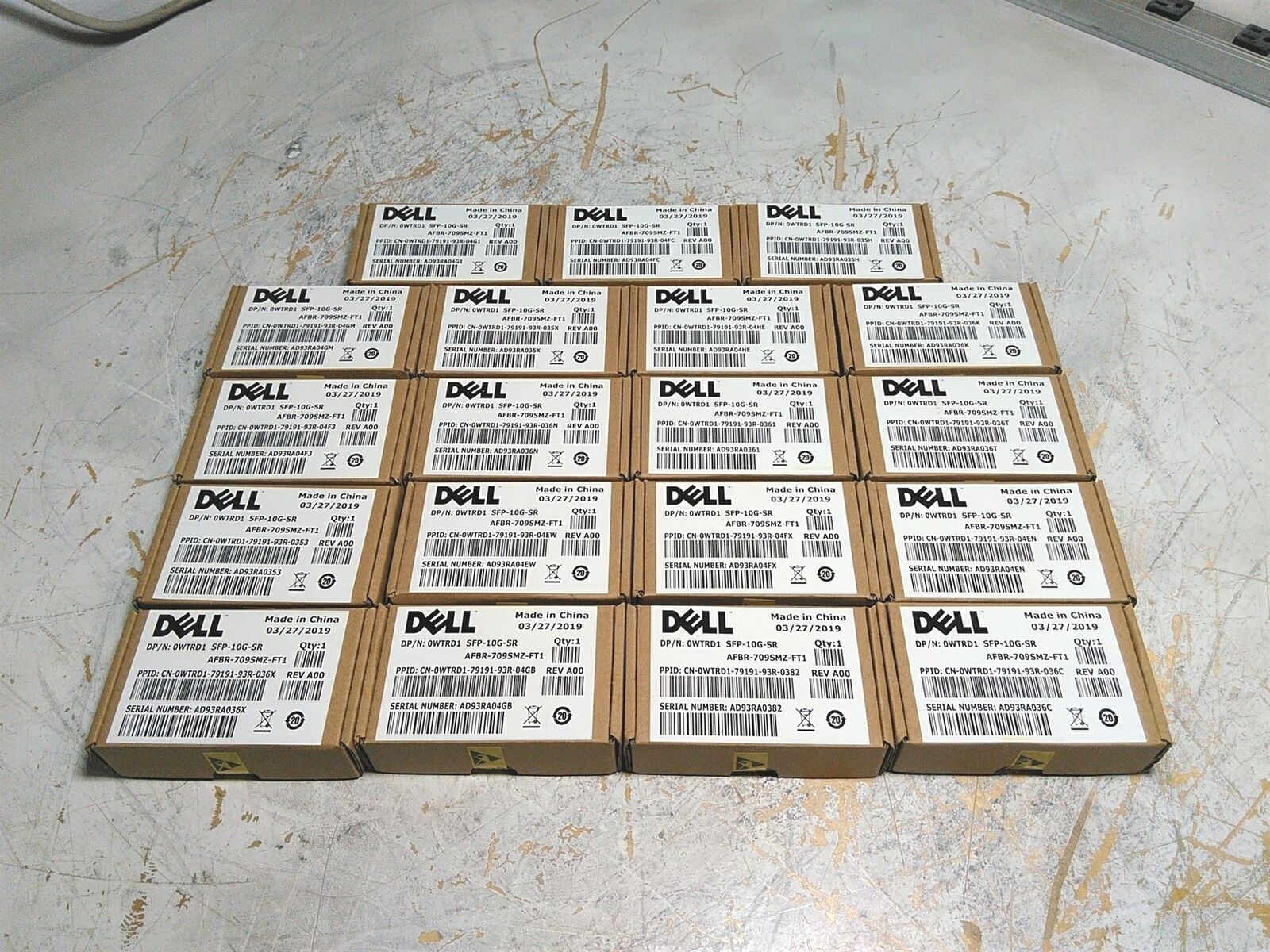 NEW Lot of 19 Dell WTRD1 SFP-10G-SR SFP 10G Transceiver Module SEALED IN BOX