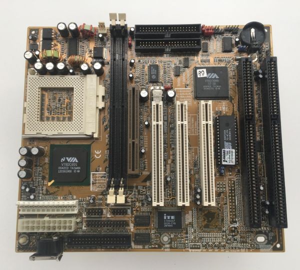 Socket 370 motherboard - pcpartner apbs3-c861 - via apollo pro - tested, 2x isa