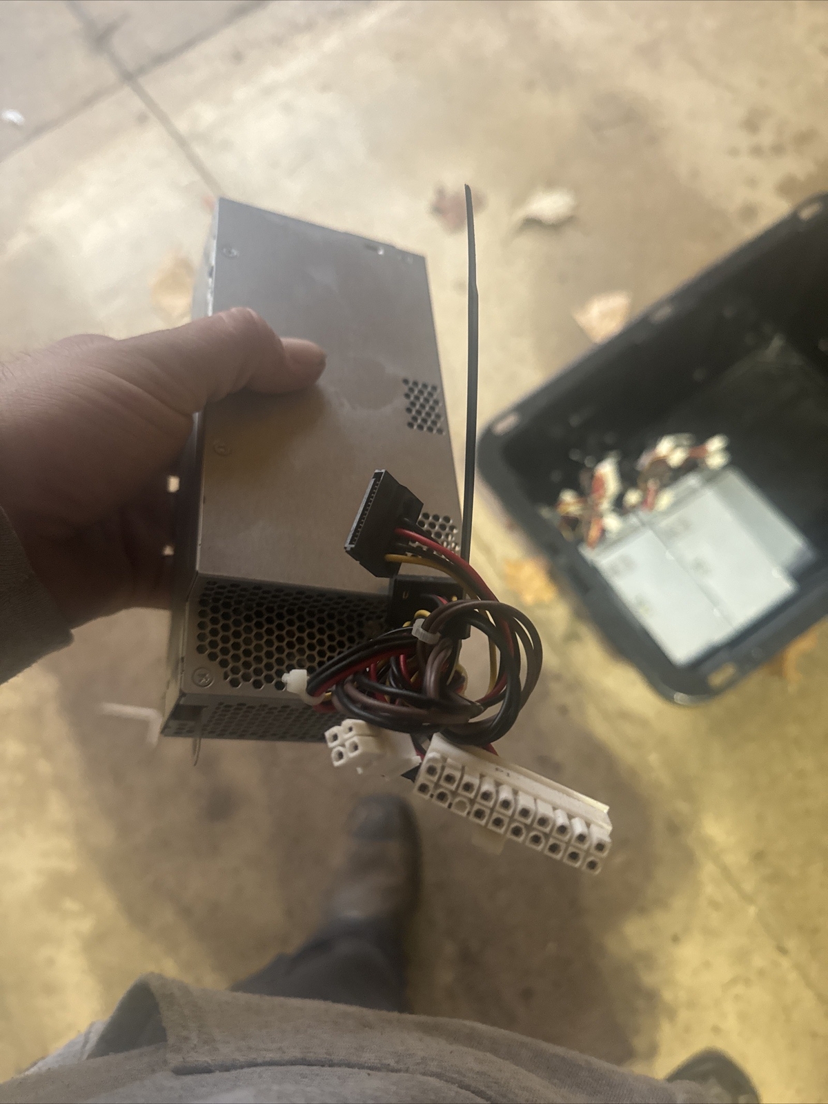 Liteon PS-5221-9 AB 220W Power Supply PS-5221-9AB