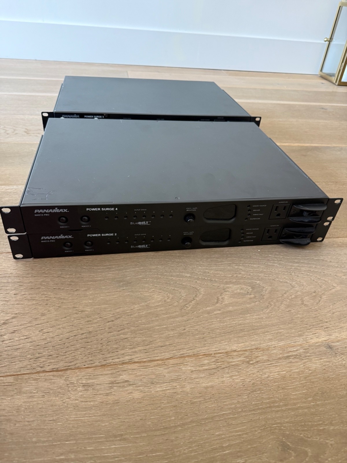 Panamax M4315-PRO 4 UNITS BUNDLE Bluebolt 9-Outlet 15 Amp Power Management