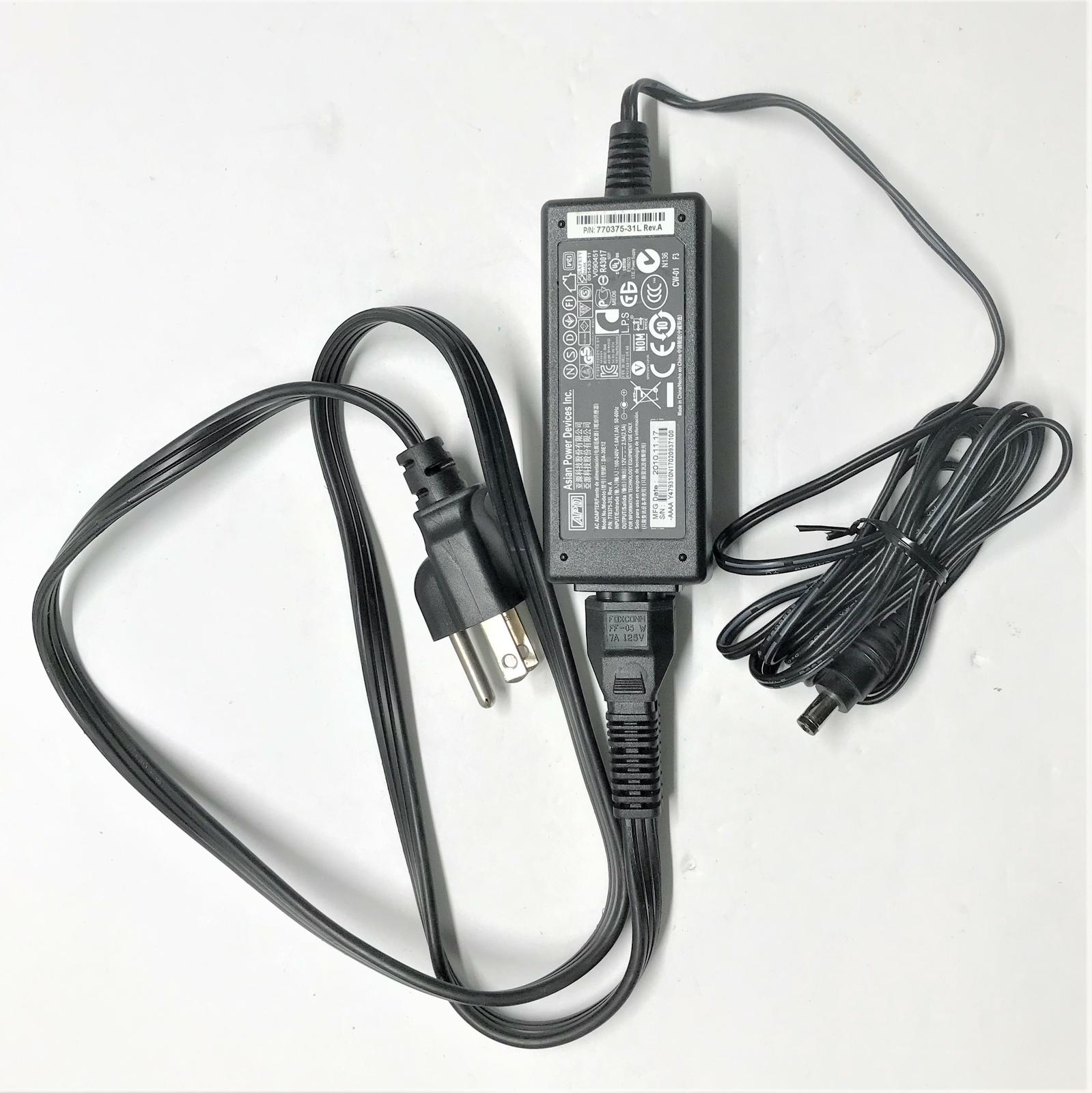 Genuine ADP DELL WYSE POWER ADAPTER DA-30E12 9Y62F 12V 2.5A 770375-31L