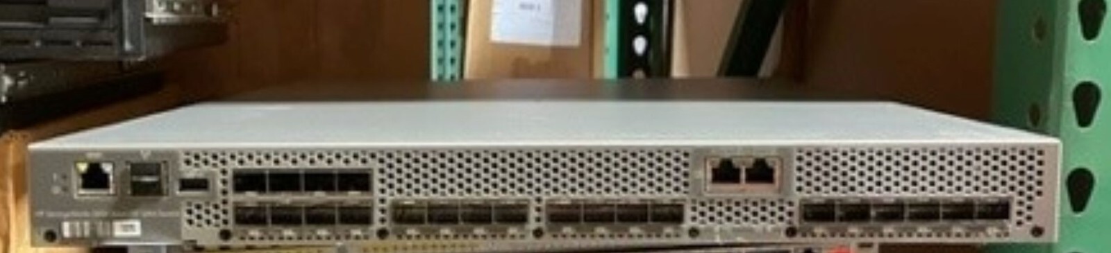 HP AP862A StorageWorks 1GbEBase Switch (AC Complete)