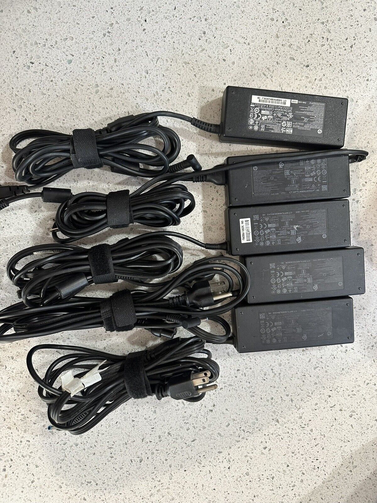Lot Of 5 90W OEM HP Blue Tip PPP012C-S 753560-002 Power Supply 