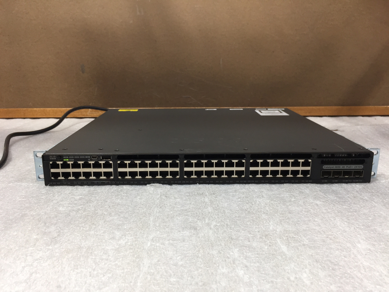 Switch Cisco Catalyst 3650 WS-C3650-48PD-S PoE 48 Porte + 2x10G - Usato Testato