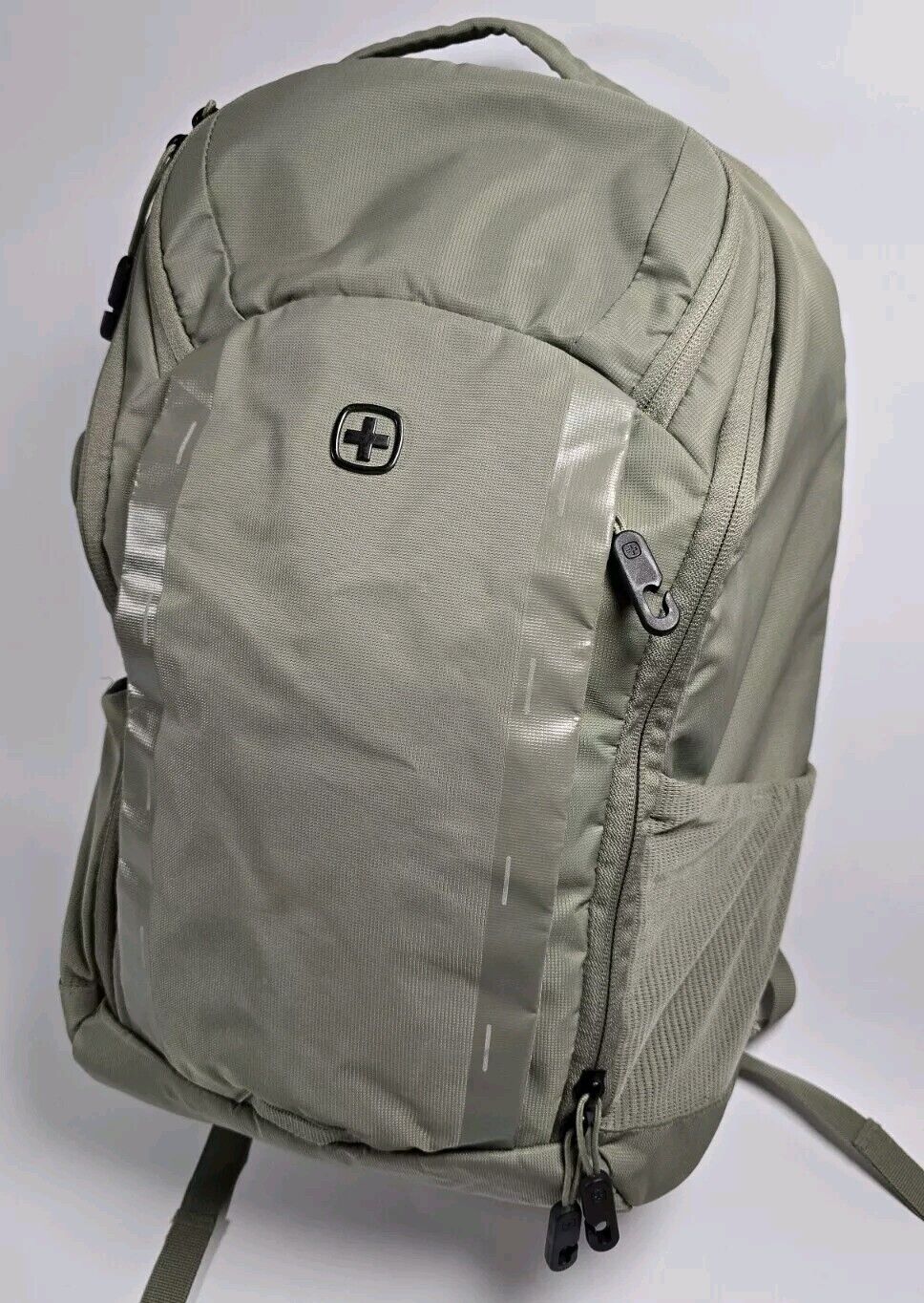 Swiss Gear Viibe 24L Backpack Laptop School Tablet Travel Olive Green Nice 