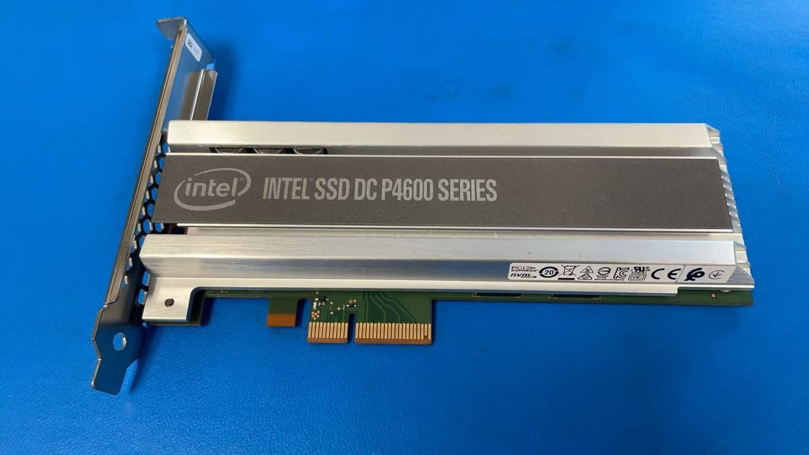 Intel DC P4600 – 2TB PCIe NVMe SSD – SSDPEDKE020T7 - 100% health