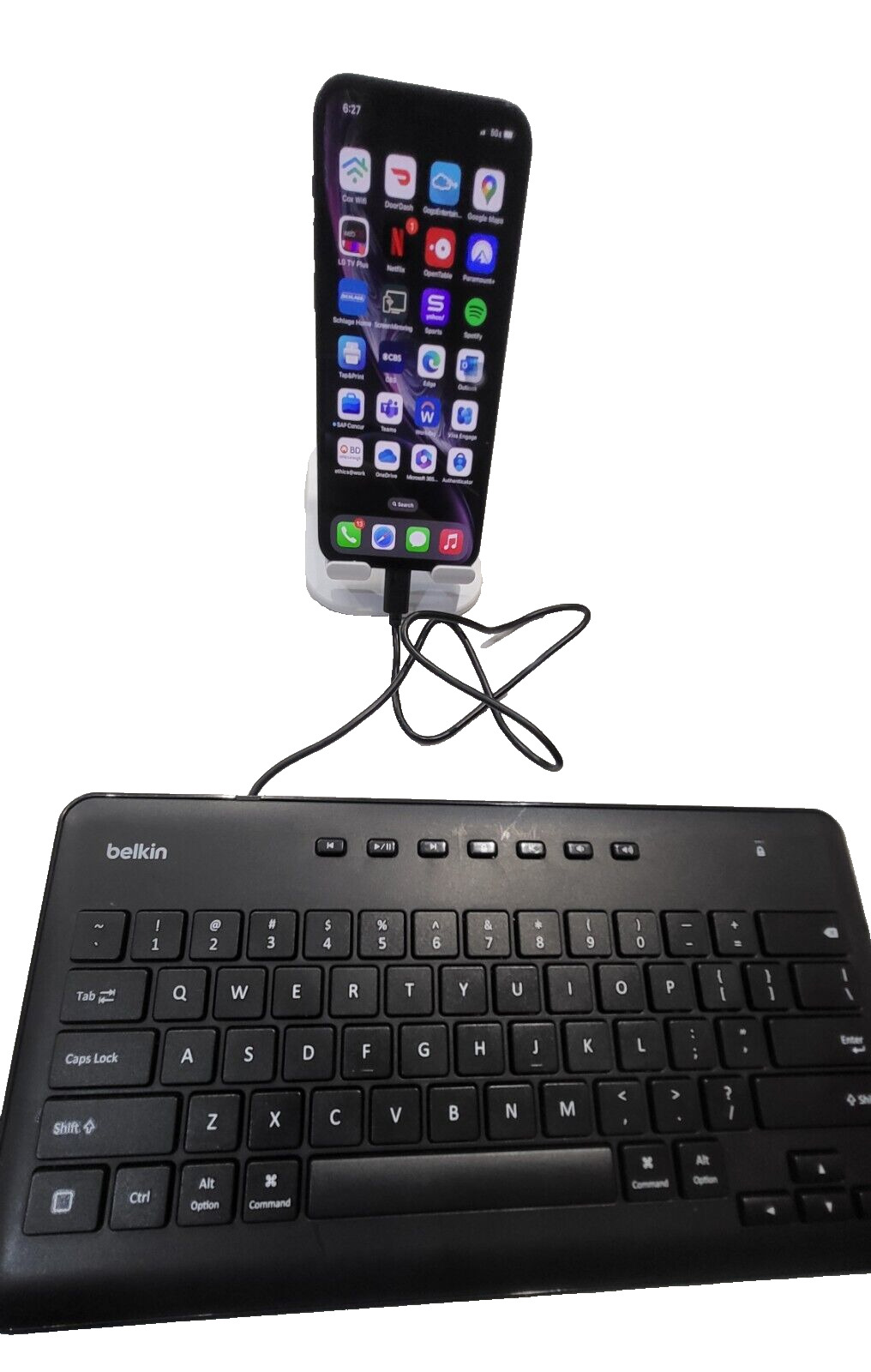 Belkin Wired Keyboard For Apple iPad With Lightning Cable - Works w/ Apple iPad,