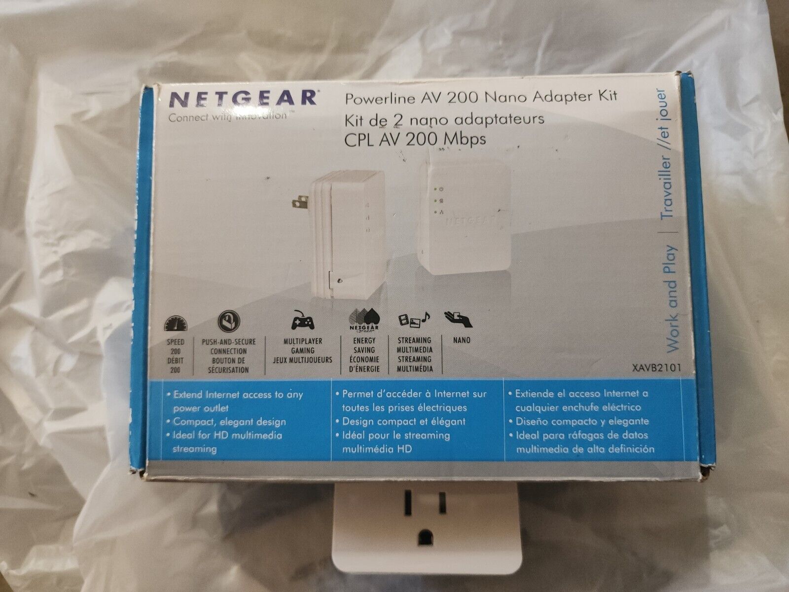 Netgear Powerline AV 200 Nano Adapter XAV2101 100PAS Wall Plug WITH WYZE PLUG
