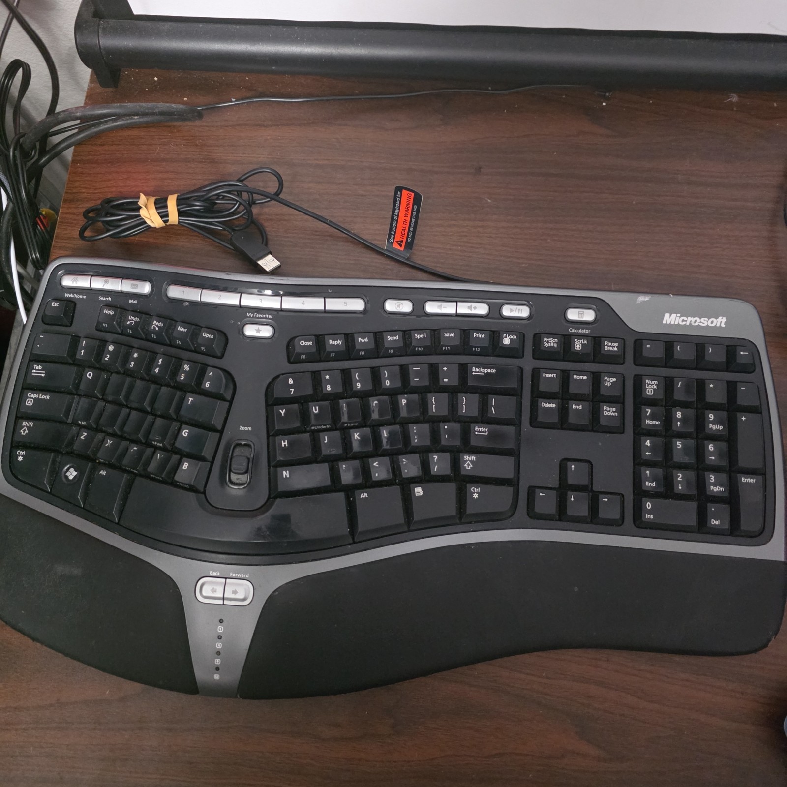 Microsoft Natural Ergonomic Keyboard 4000 V1.0 Model 1048 USB Tested Working