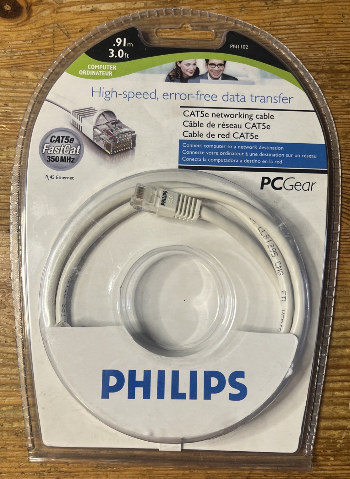 Philips Cat 5e Ethernet Cable 3ft Internet Cat5e FastCat 350 MHz 3 foot NEW