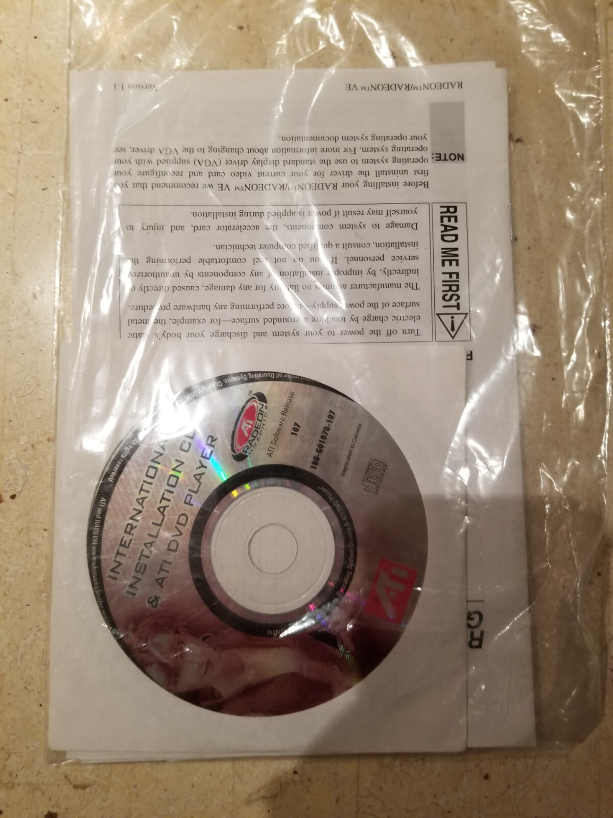International Installation CD & ATI DVD Player Radeon 107 CD