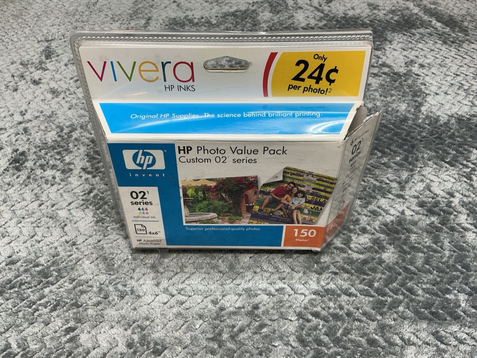 HP 02 Vivera Ink 6 Pack 4x6 Photo Paper Exp 2007 Open Box