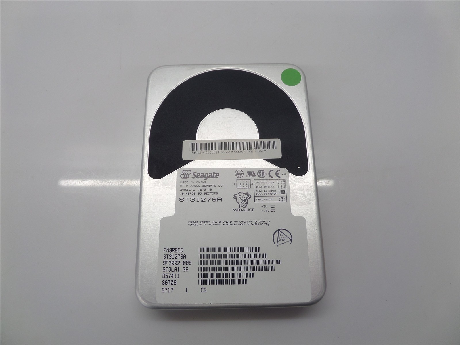 Vintage Seagate Medalist ST31276A 1.2GB 3.5" IDE Hard Drive 9F2002-008