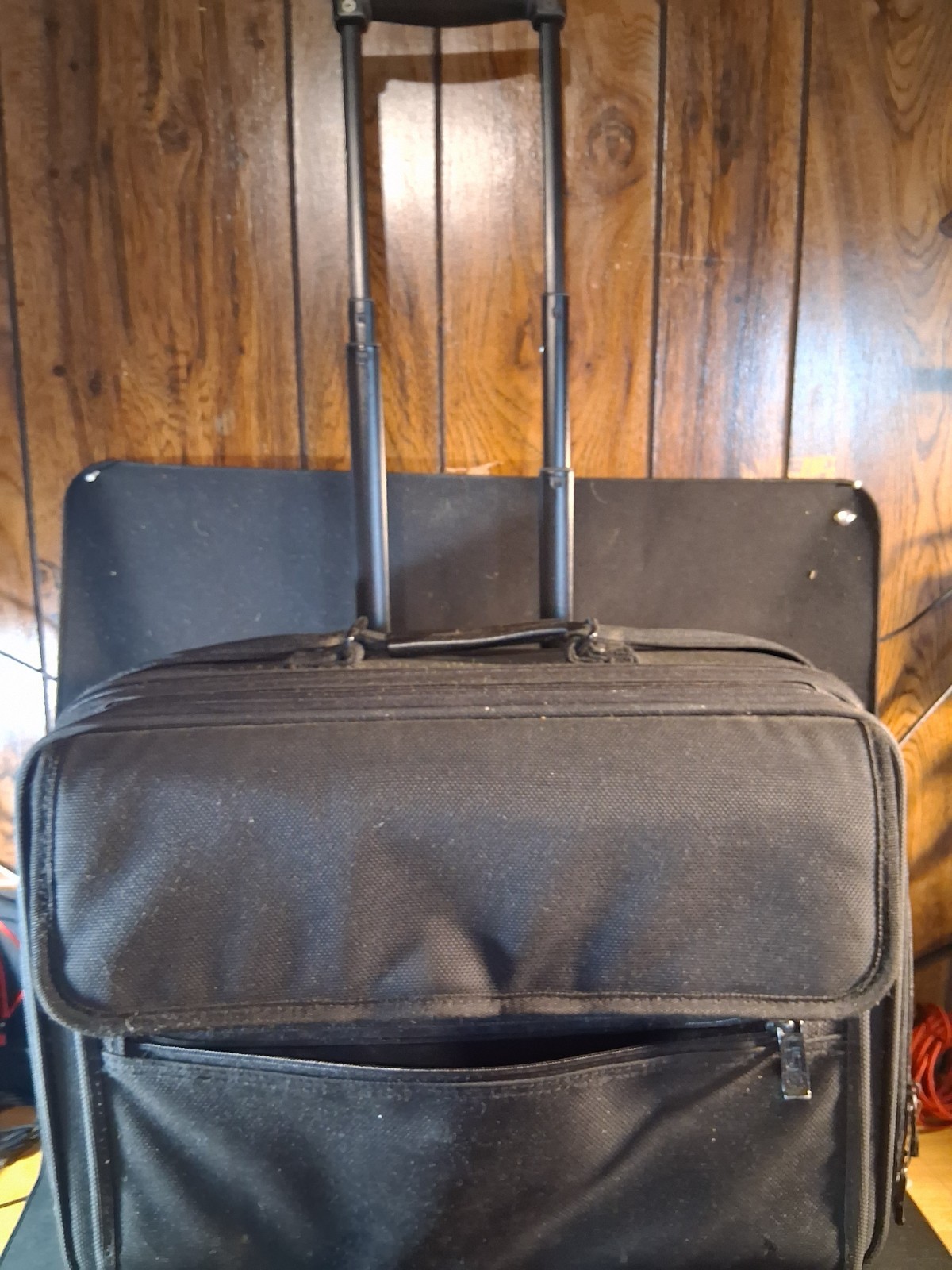 U.S. Luggage New York Laptop/File /Multi Pocket Briefcase
