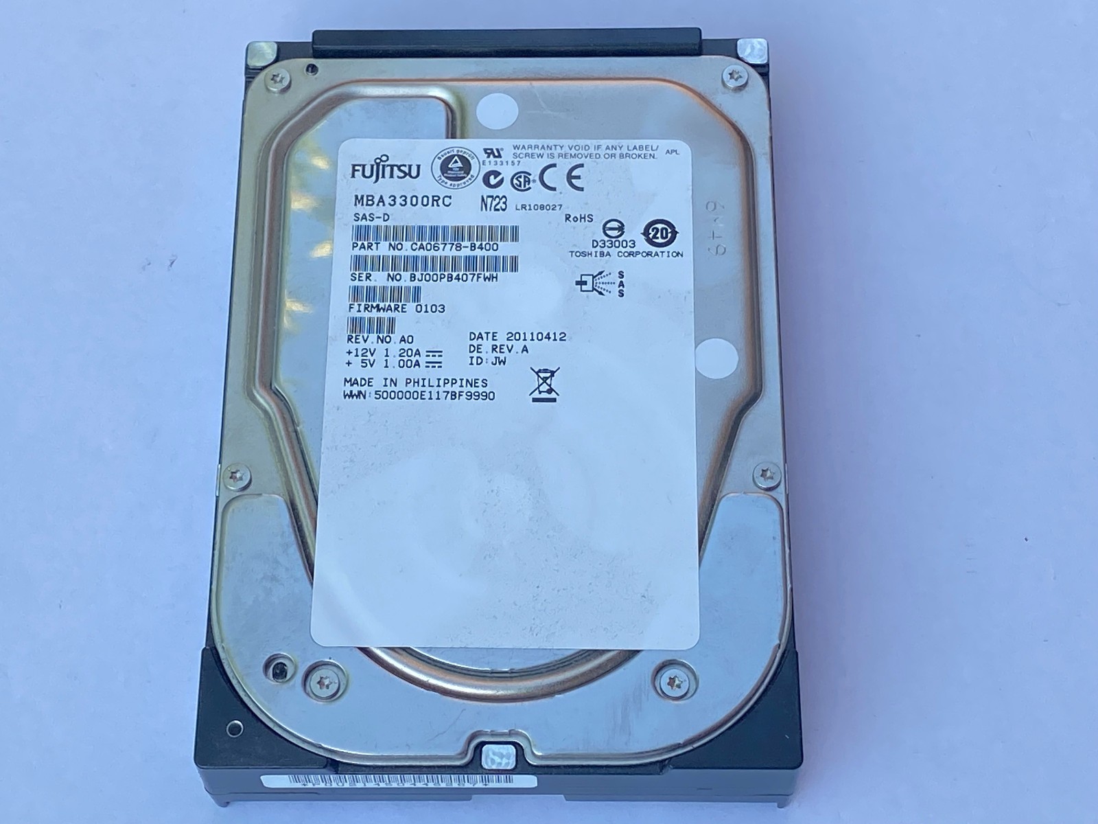 Fujitsu MBA3300RC 300GB 3.5" HDD SAS 15K RPM Server Hard Drive CA06778-B400