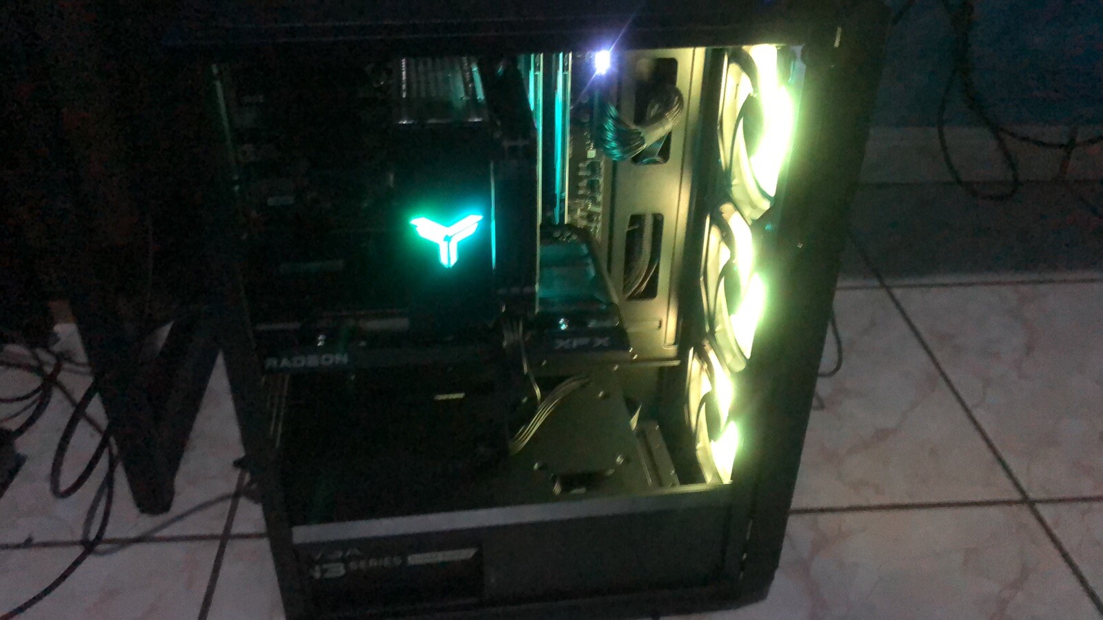 gaming pc Desktop i5 10400f, Rx6600, 16gb ddr4 3200mhz, 500gb ssd, b460mPro Wifi