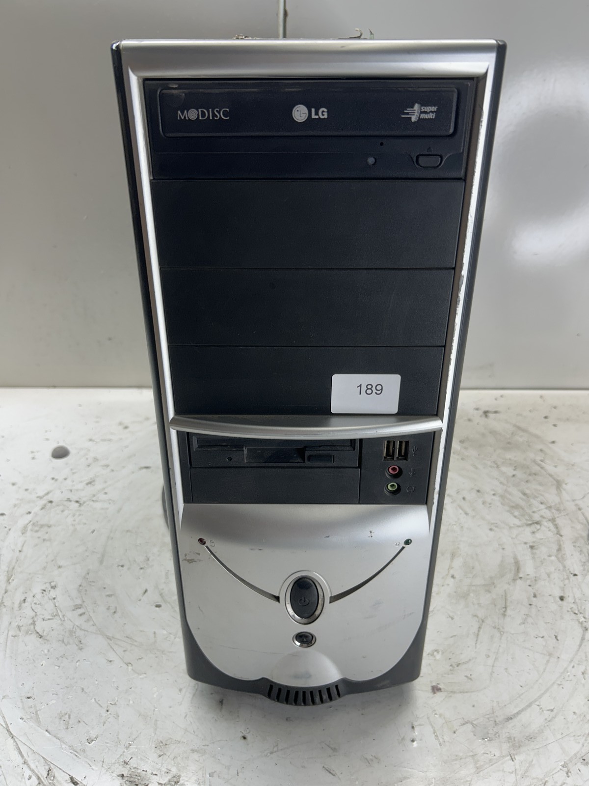 Retro Black and Silver ATX Sleeper Desktop Computer Case