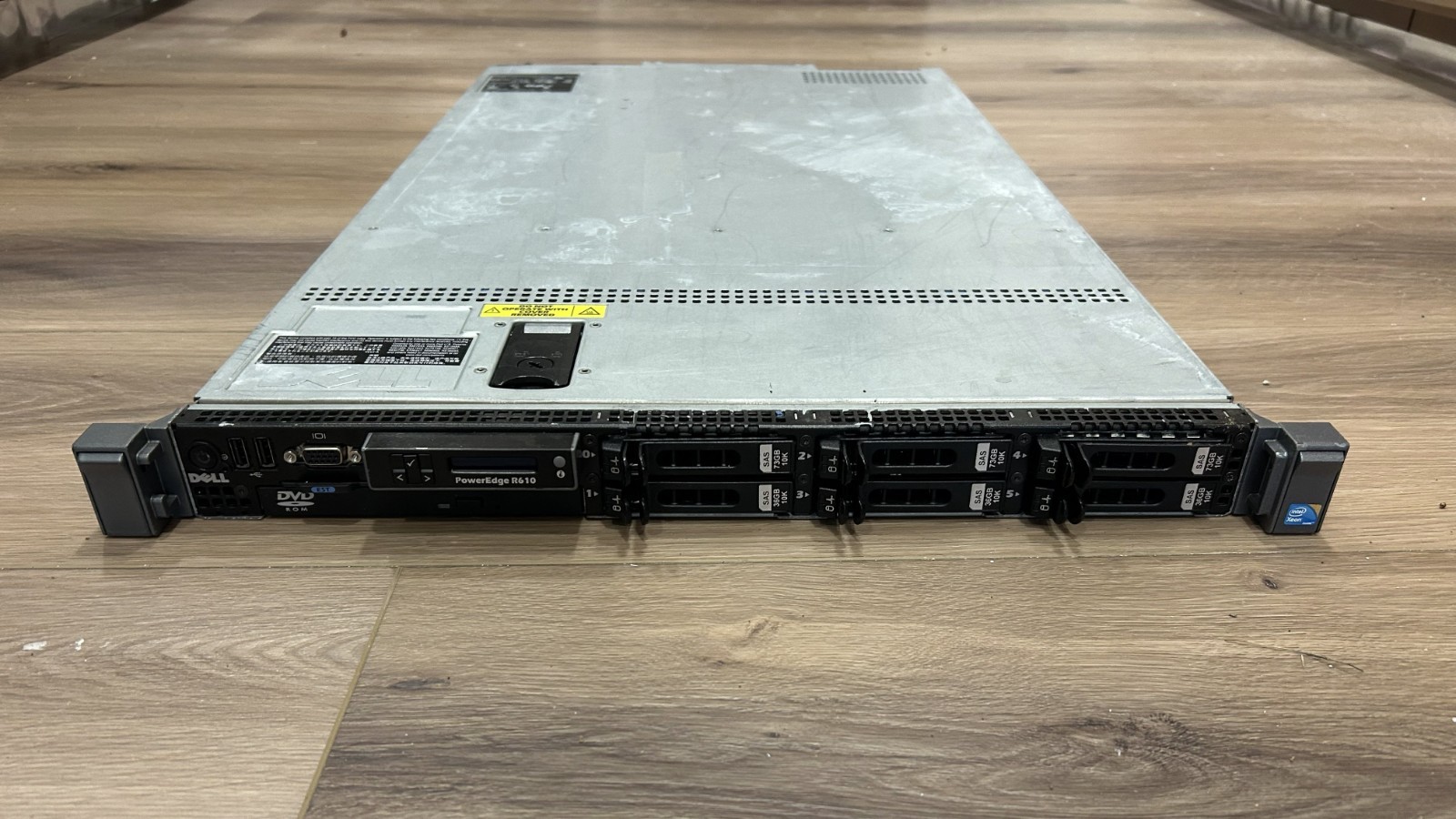 Dell PowerEdge R610 1U Server 2x E5620 36GB RAM 6 Caddies SAS6 Tested