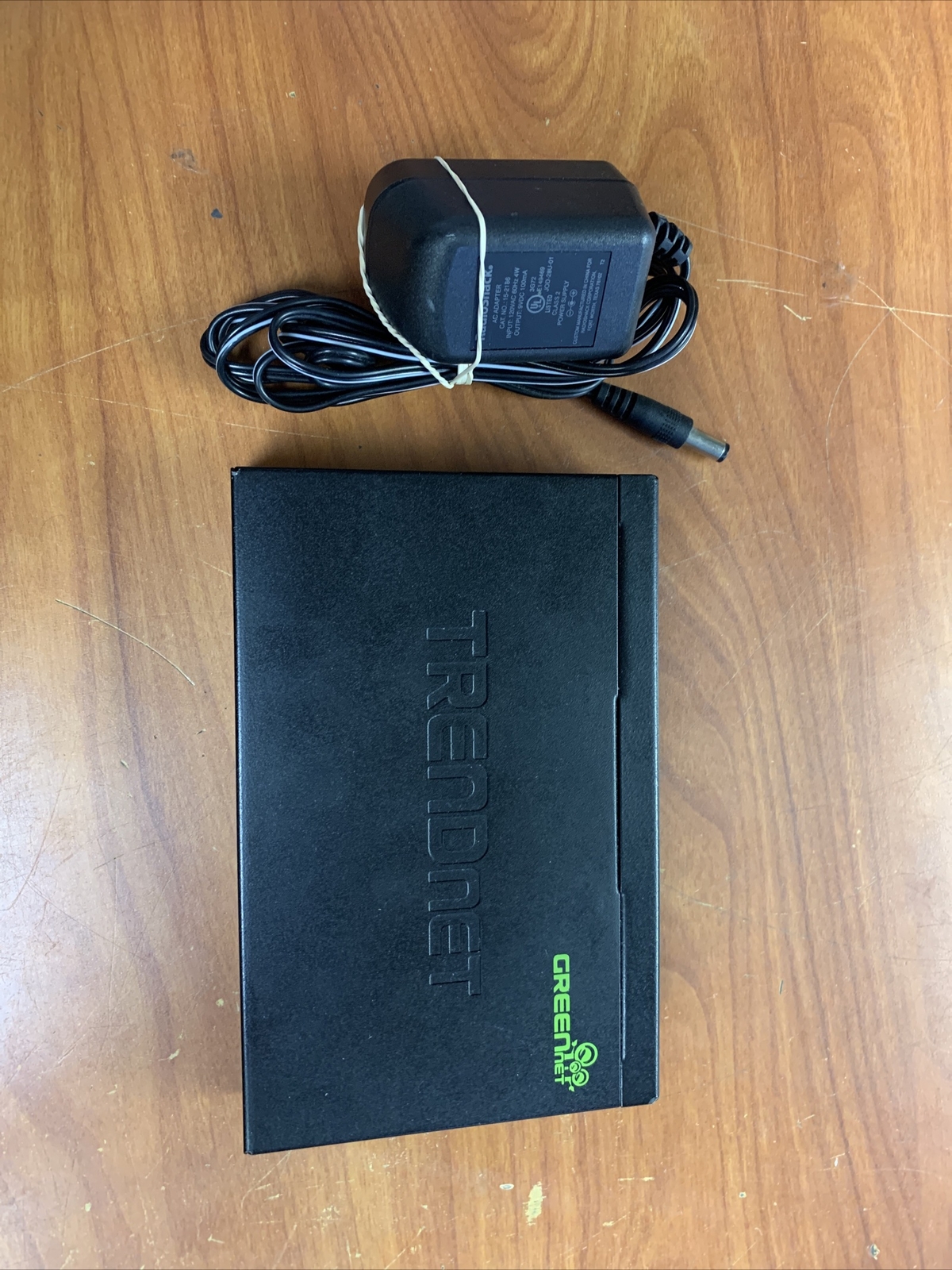 TRENDnet TEG-S82g 8-Port Gigabit GREENnet Desktop Metal Case Ethernet Switch