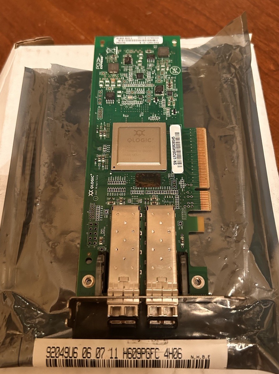 QLogic QLE2562 Dual Port 8Gb Fibre Channel PCIe HBA w/ 2 SFPs
