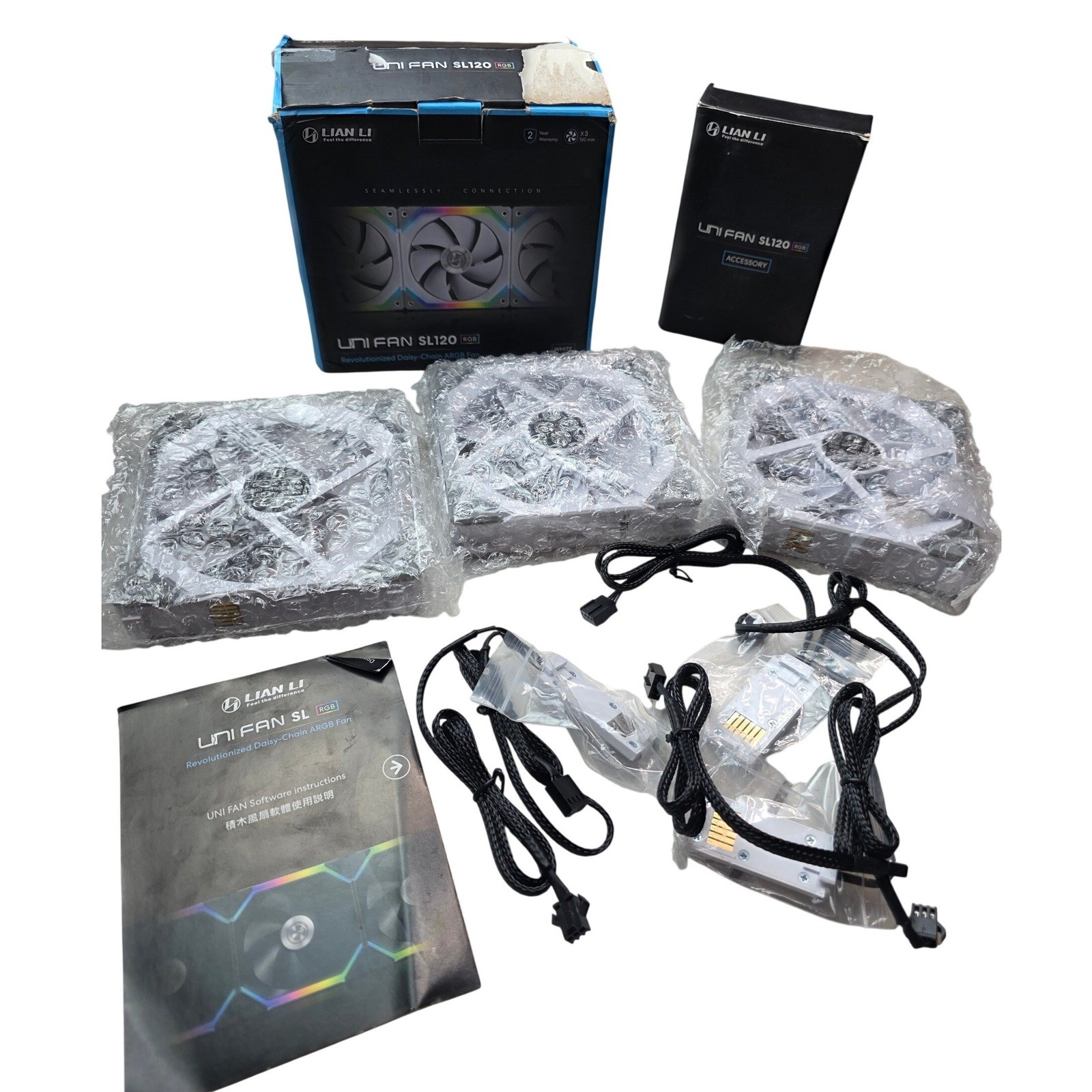 Lian Li UNI FAN SL120 RGB White 3-Pack with Controller 120mm Case Fans ARGB W3