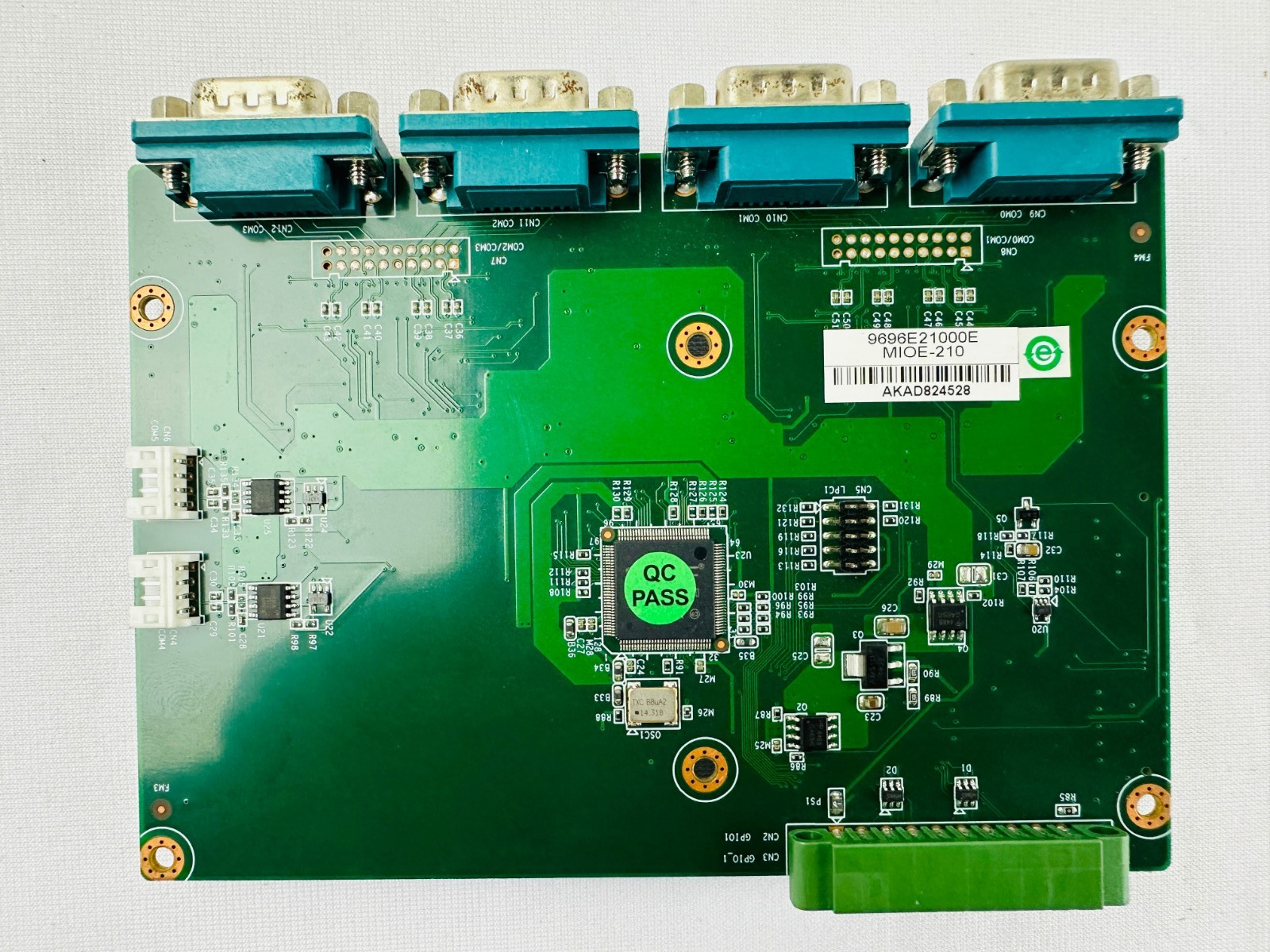  Advantech MIOE-210 19A6E21000 MI/O Extension Module