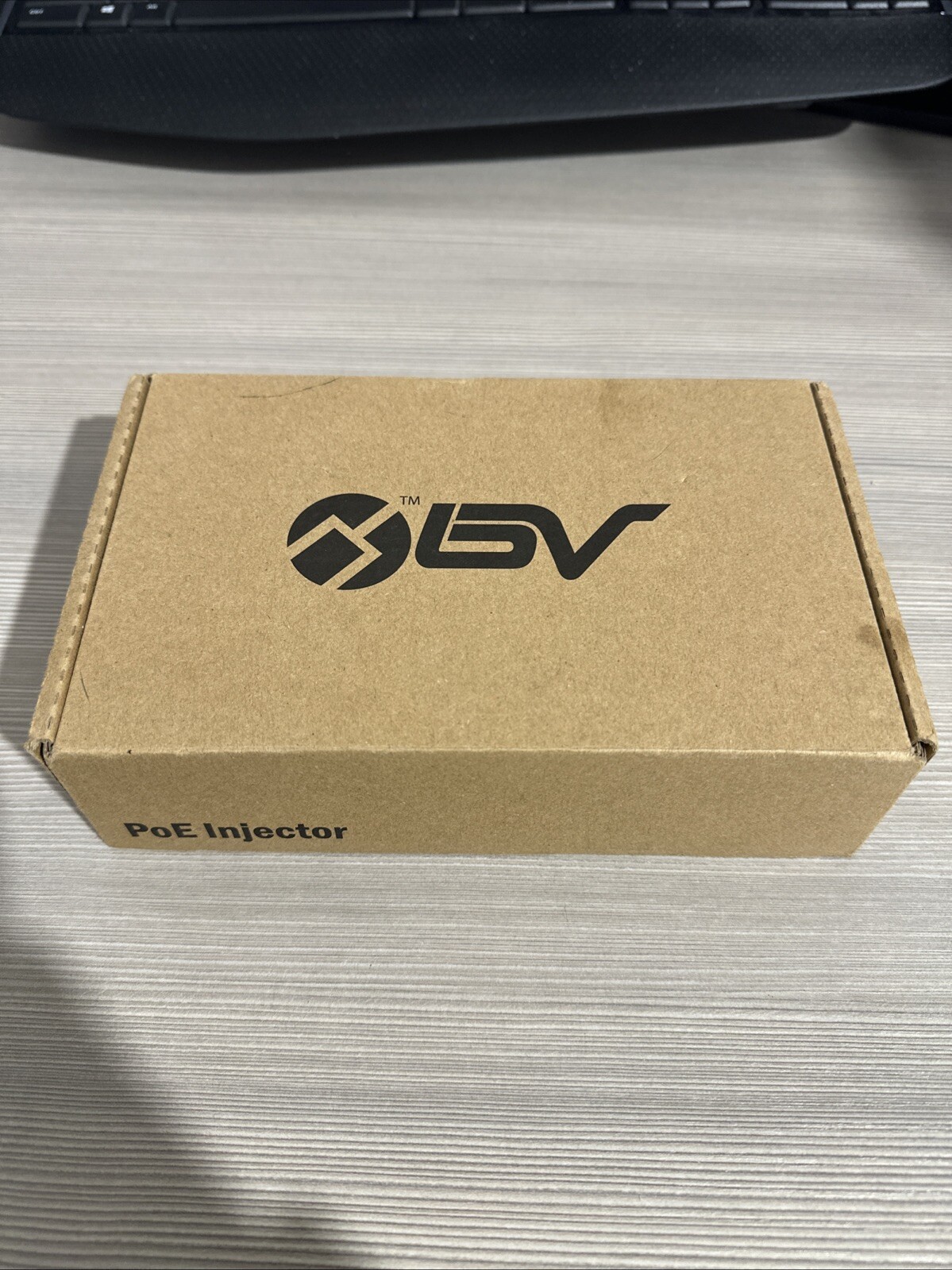 BRAND NEW BV-Tech - Gigabit PoE Injector - POE-I100G-LITE - 30W