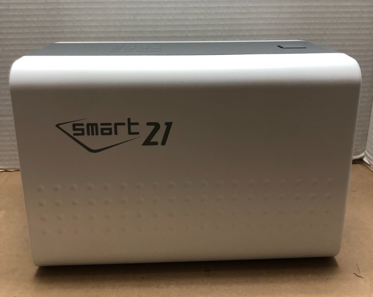 IDP SMART-21S Card Printer SMART-21S Plastic ID Badge Printer / ***POWERS ON