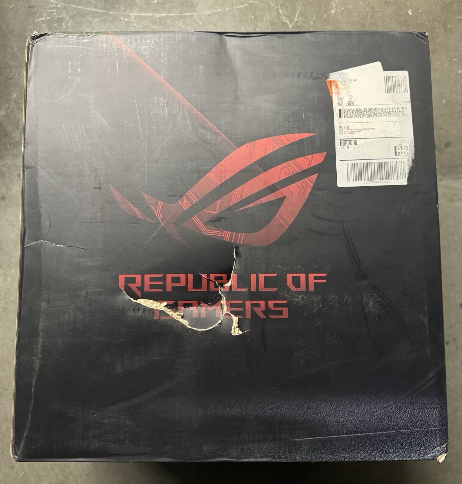 ASUS - ROG Strix G10CE Gaming Desktop Black DAMAGED BOX