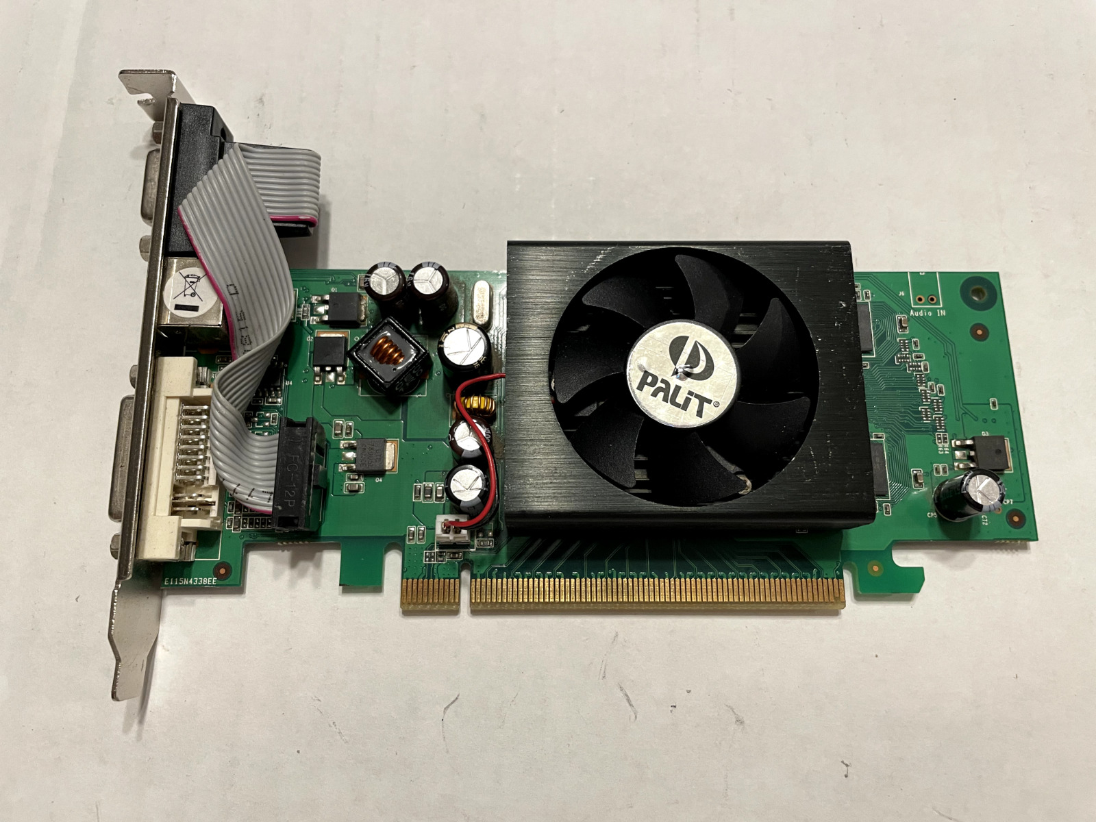 Palit Nvidia GeForce 7200GS 256MB DDR2 PCIE X16 DVI VGA Graphics Card GPU WORKS