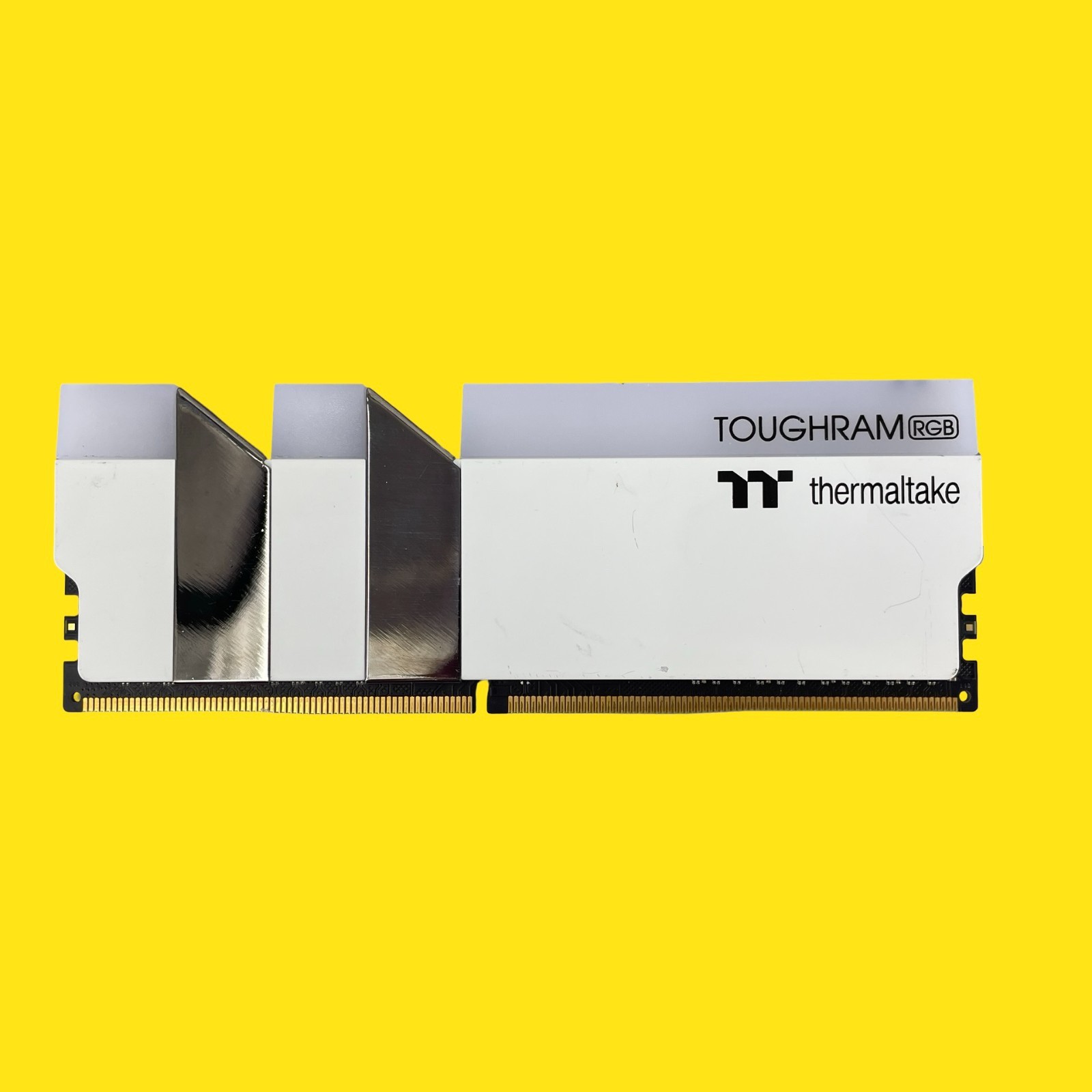 FOR PARTS ThermalTake Toughram DDR4 8GB RAM 3600 (1x8GB) RGB #5192 z65b87