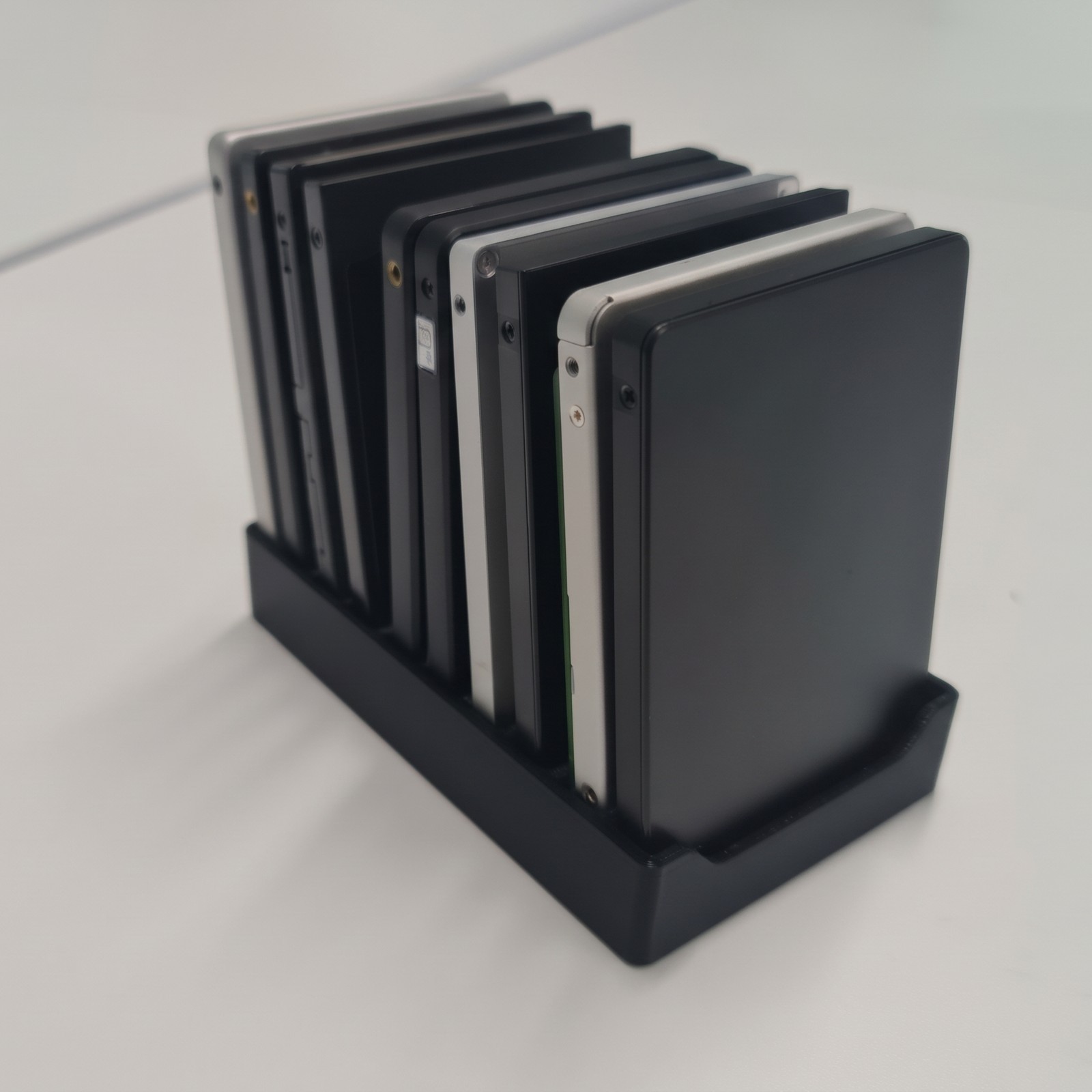 10 Bay 2.5 inch SSD HDD Holder Storage Rack Organizer SATA Hard Drive Stand Tray