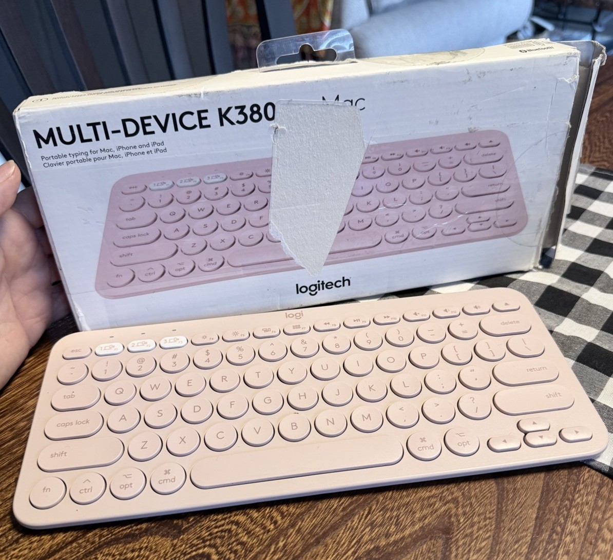 OB Logitech K380 Multi-Device Bluetooth Keyboard Mac iPad iPhone Wireless, Rose